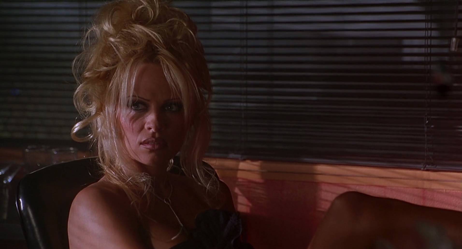 Barb Wire (1996) HD screenshot 6938