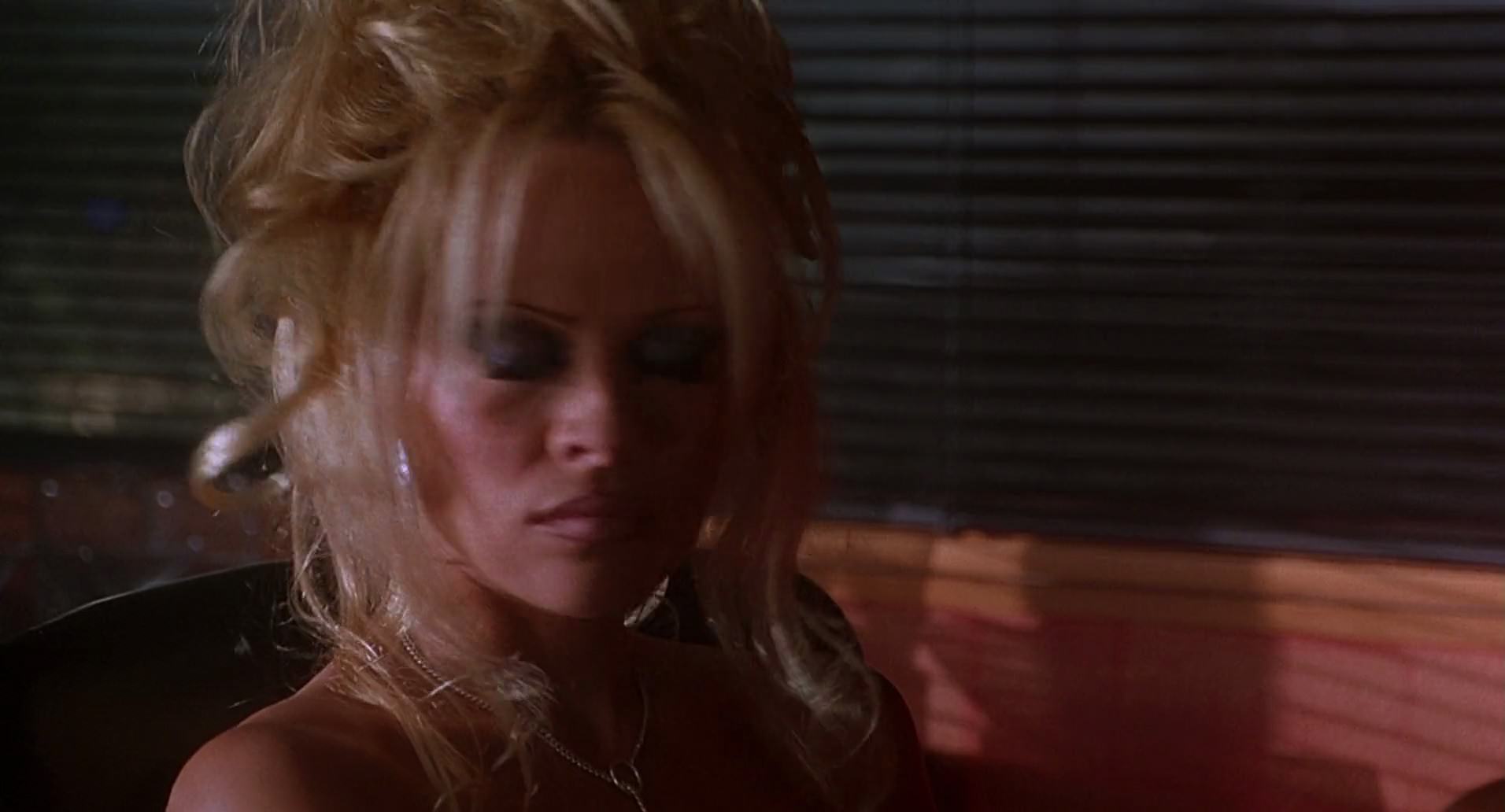 Barb Wire (1996) movie still 7000