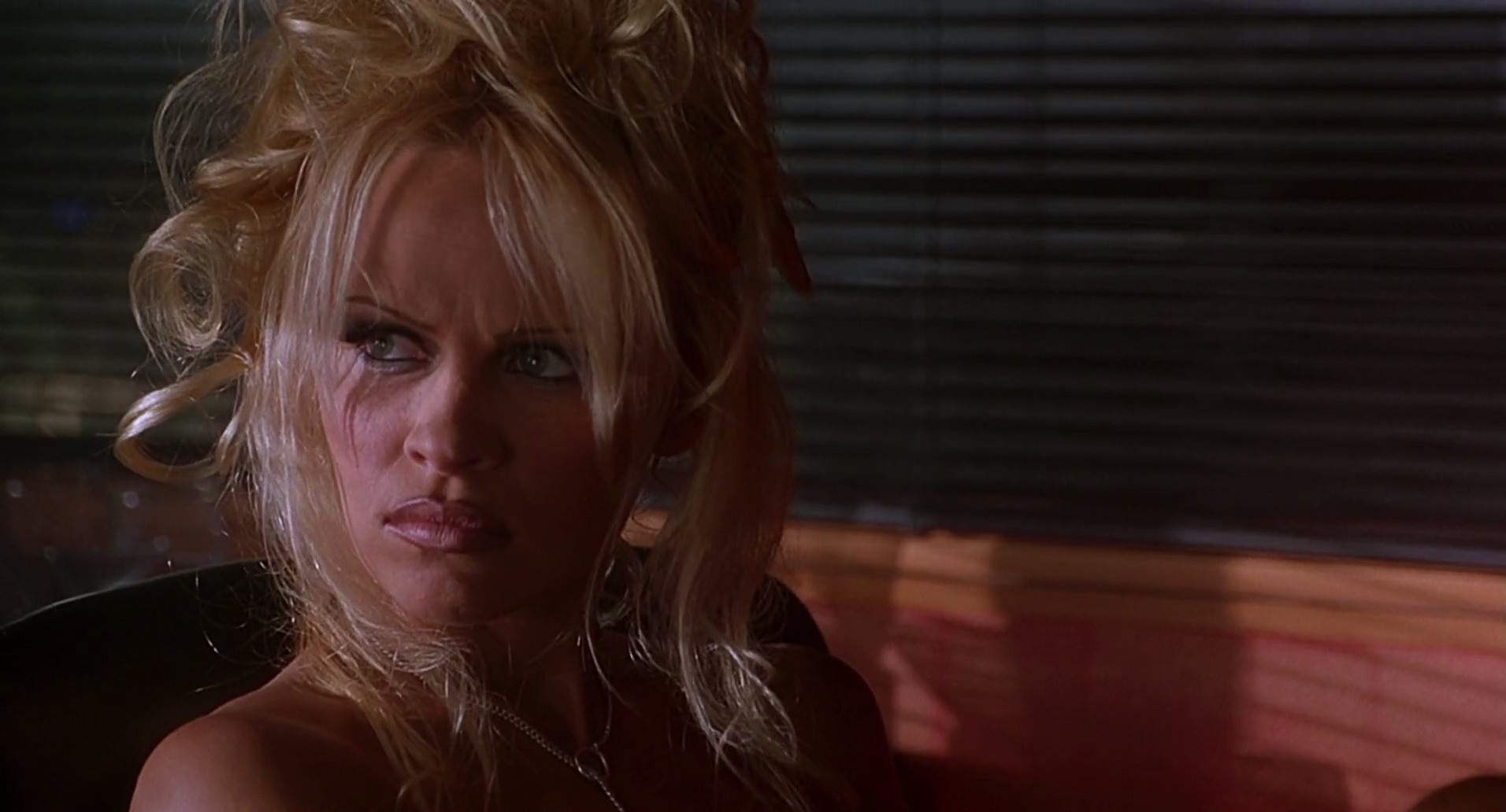 Barb Wire (1996) HD screenshot 7013