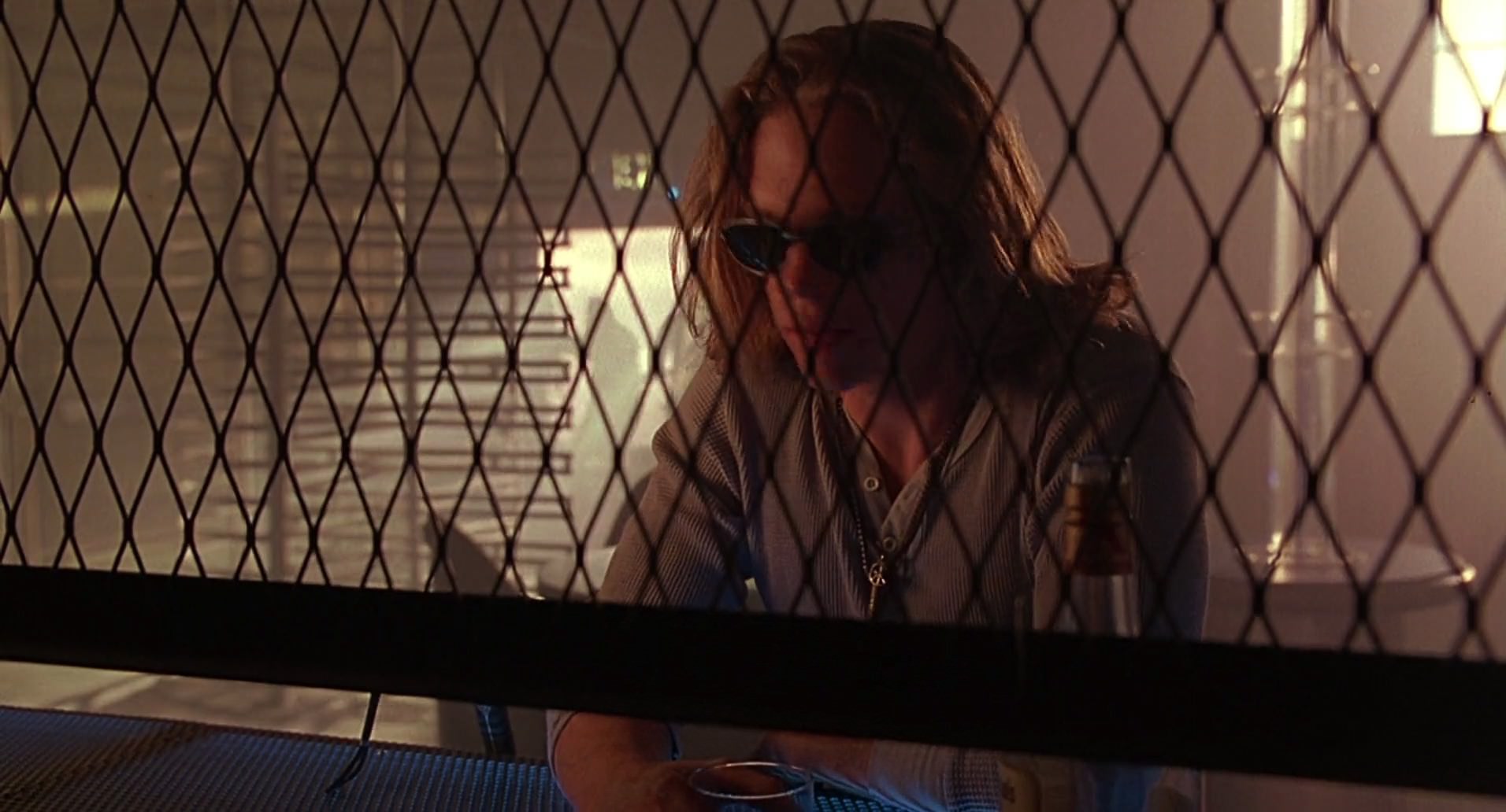 Barb Wire (1996) screencap 7080