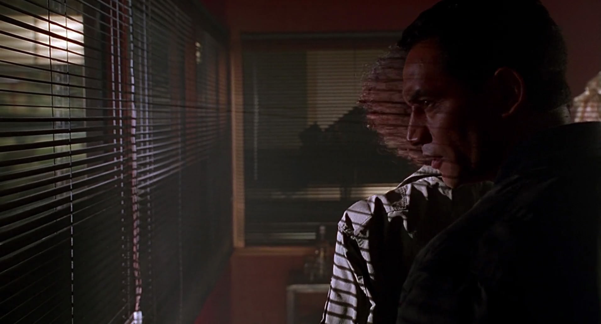 Barb Wire (1996) HD screenshot 7097