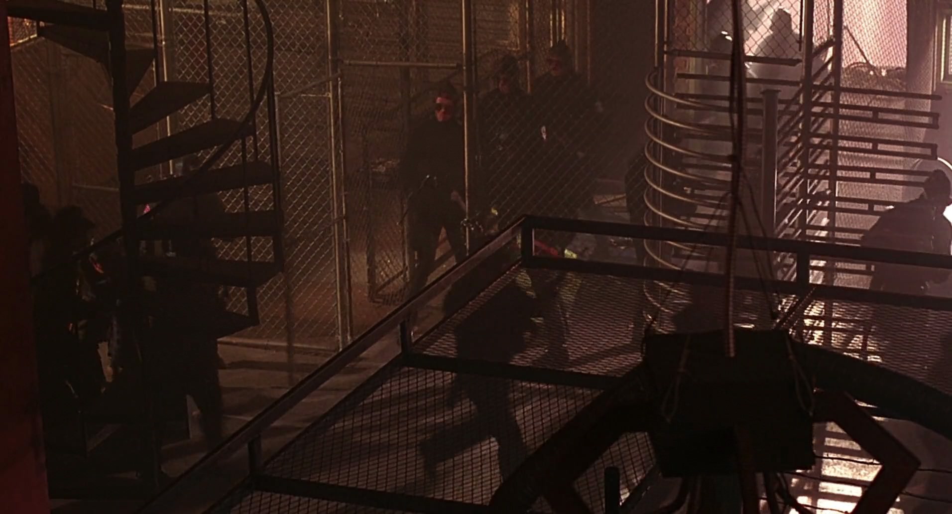 Barb Wire (1996) HD screenshot 7118