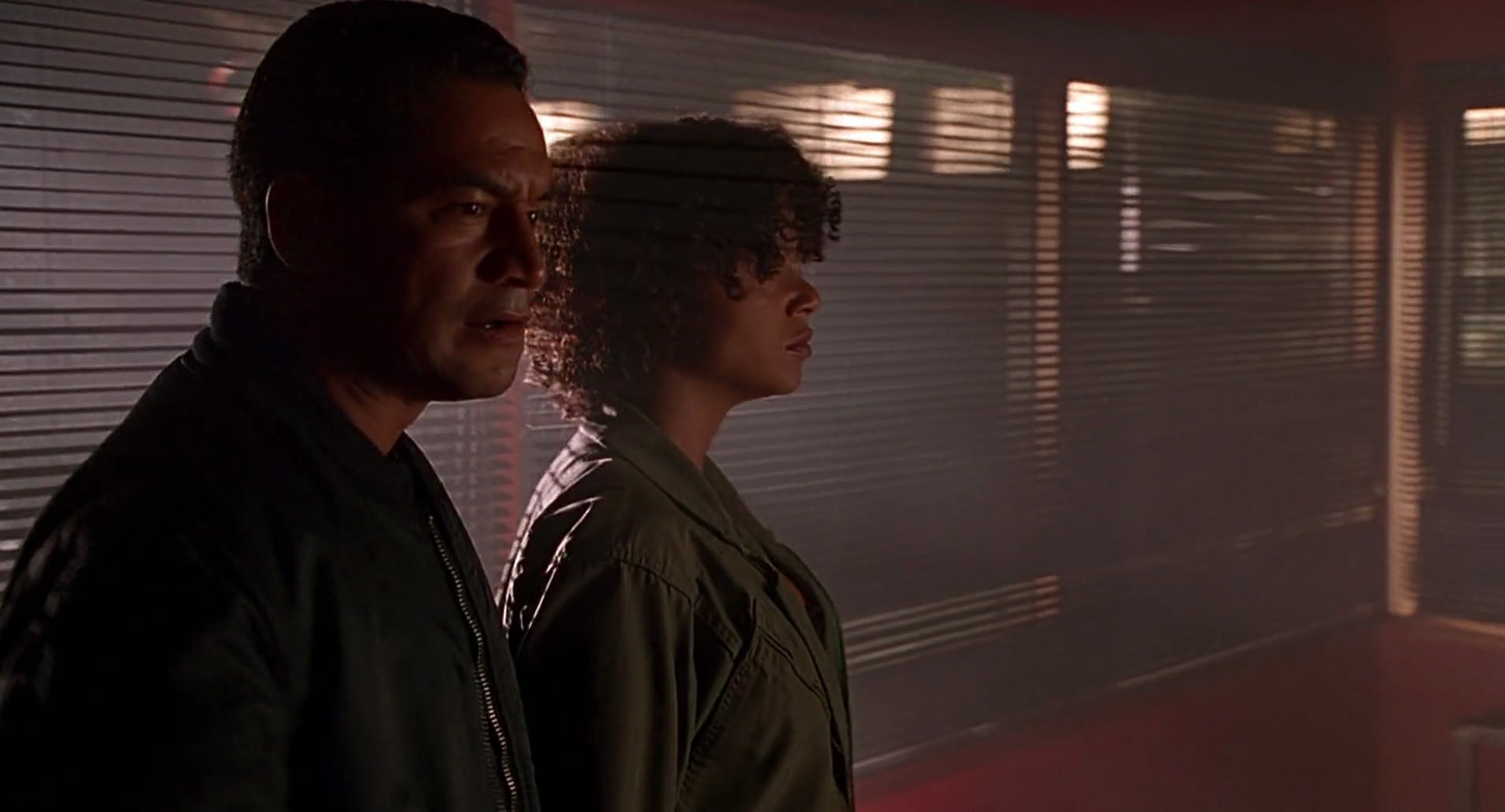 Barb Wire (1996) HD screenshot 7157