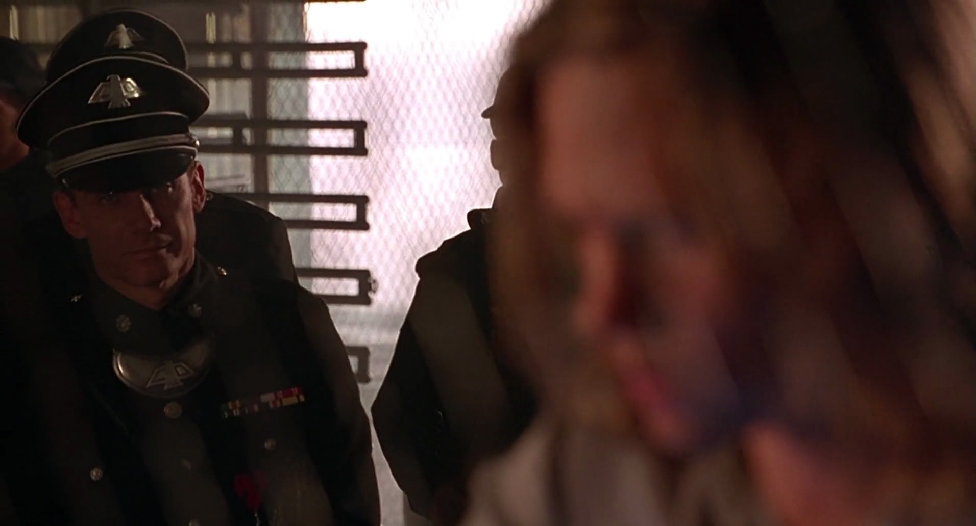 Barb Wire (1996) HD screenshot 7208