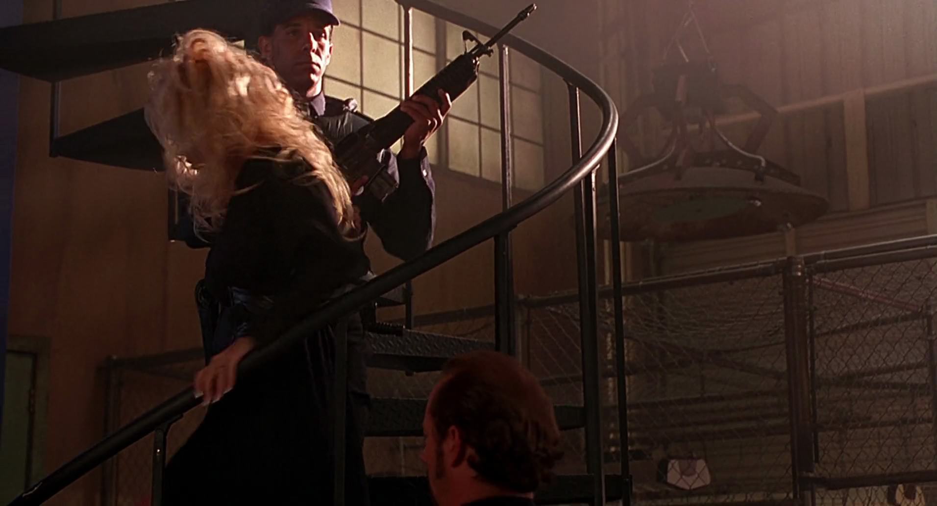 Barb Wire (1996) screencap 7236