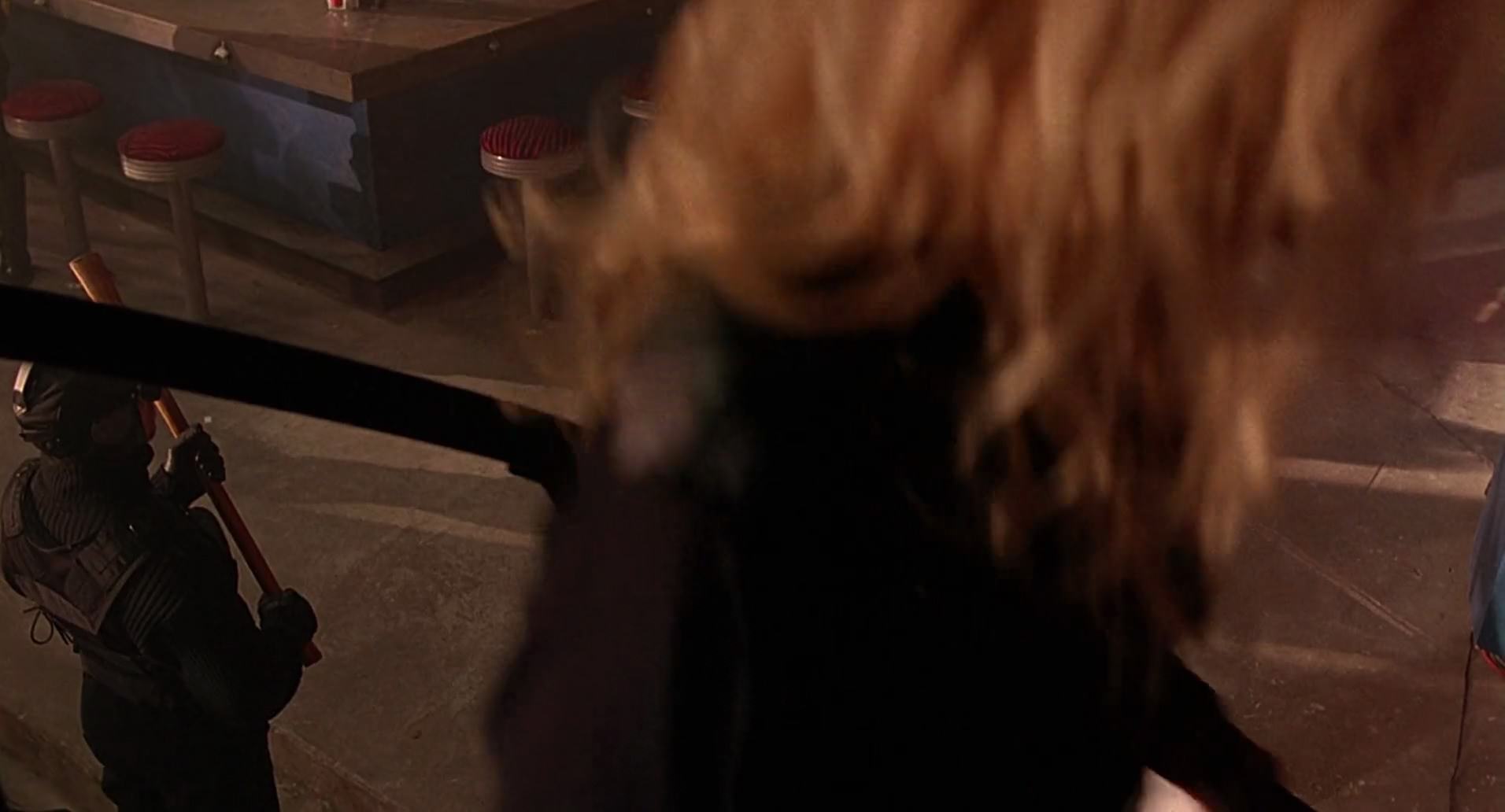 Barb Wire (1996) HD screenshot 7238