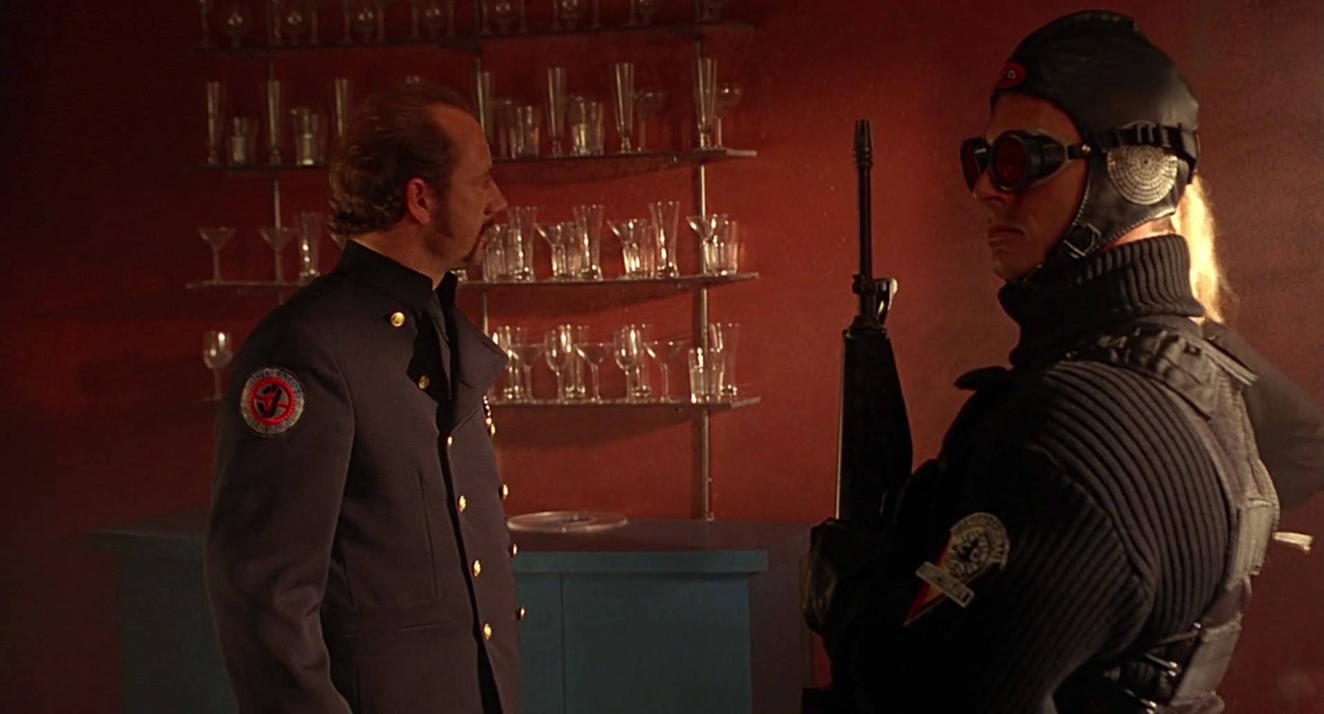 Barb Wire (1996) HD screenshot 7247