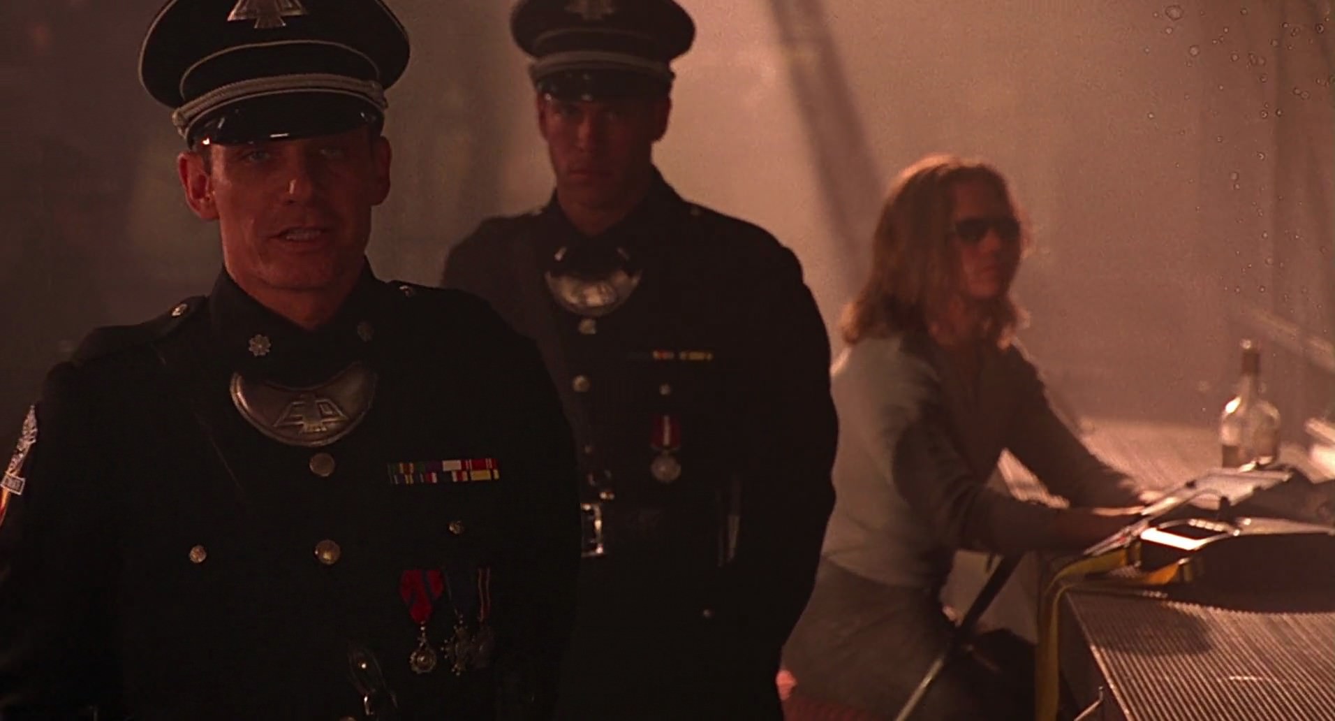 Barb Wire (1996) HD screenshot 7256