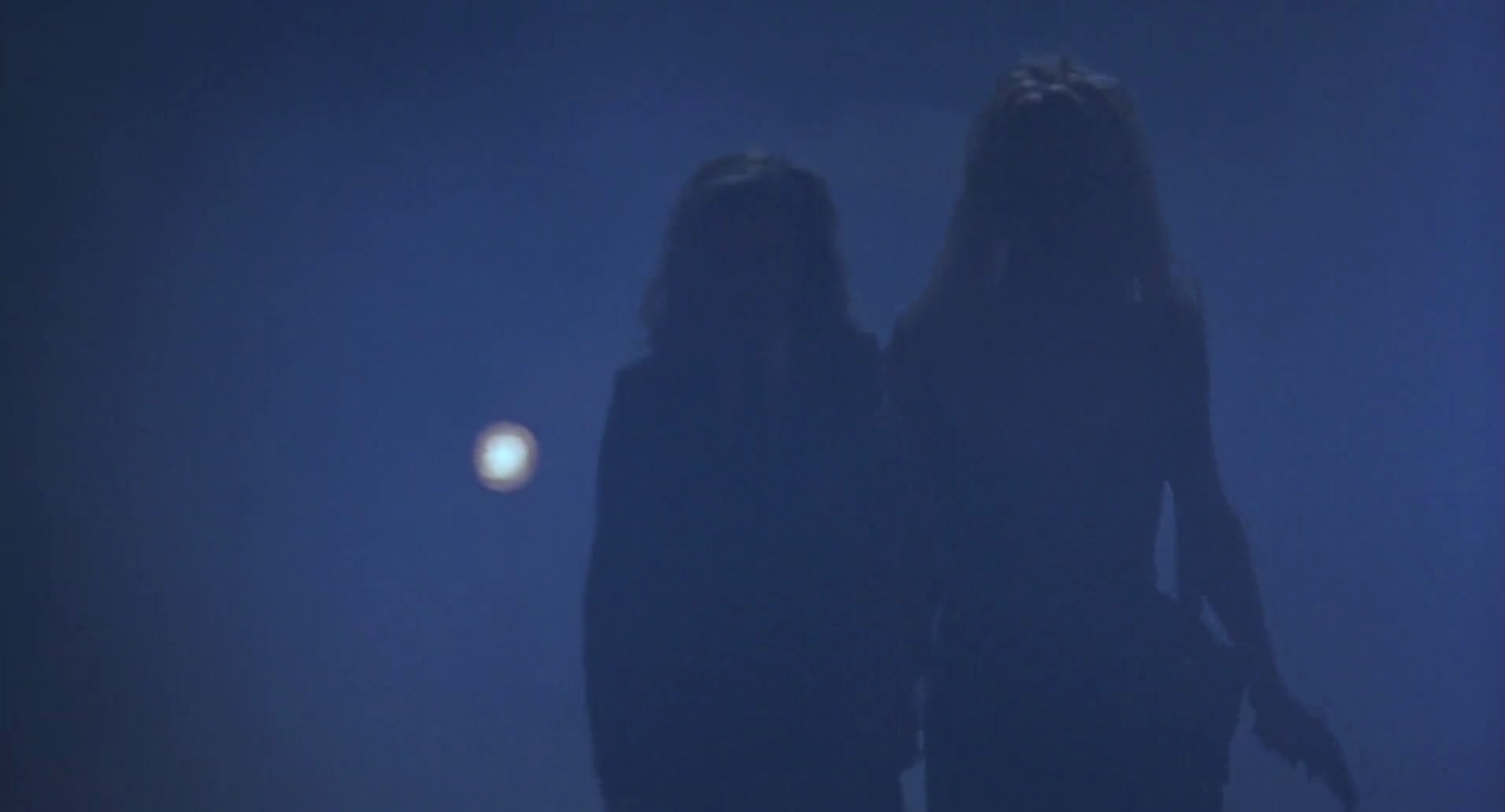 Barb Wire (1996) movie still 727