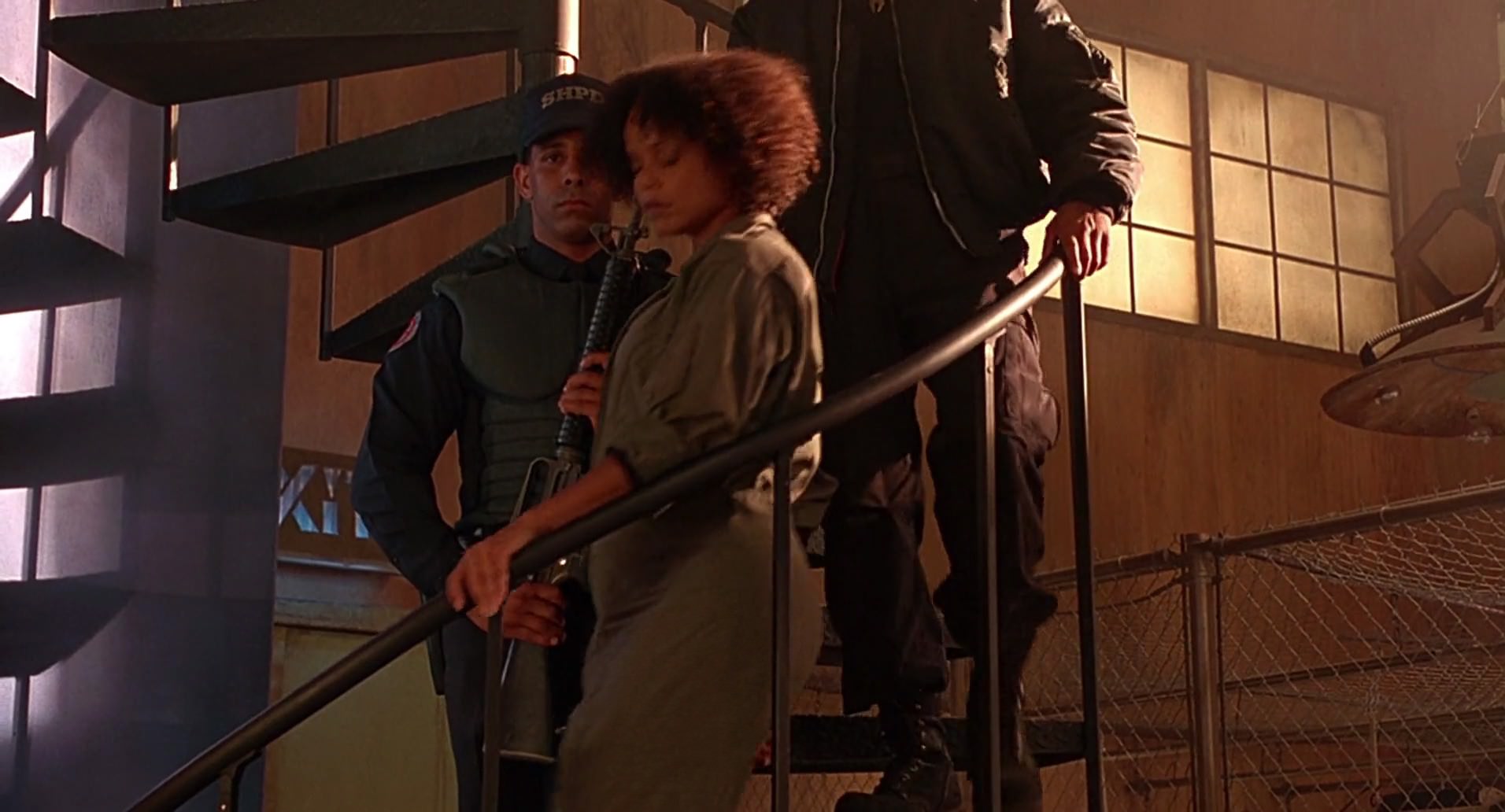 Barb Wire (1996) HD screenshot 7271