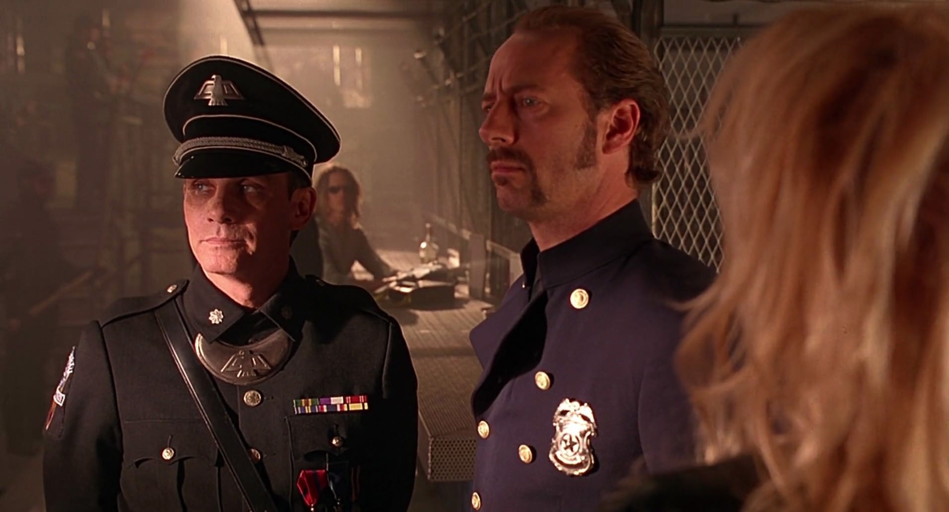 Barb Wire (1996) screencap 7275