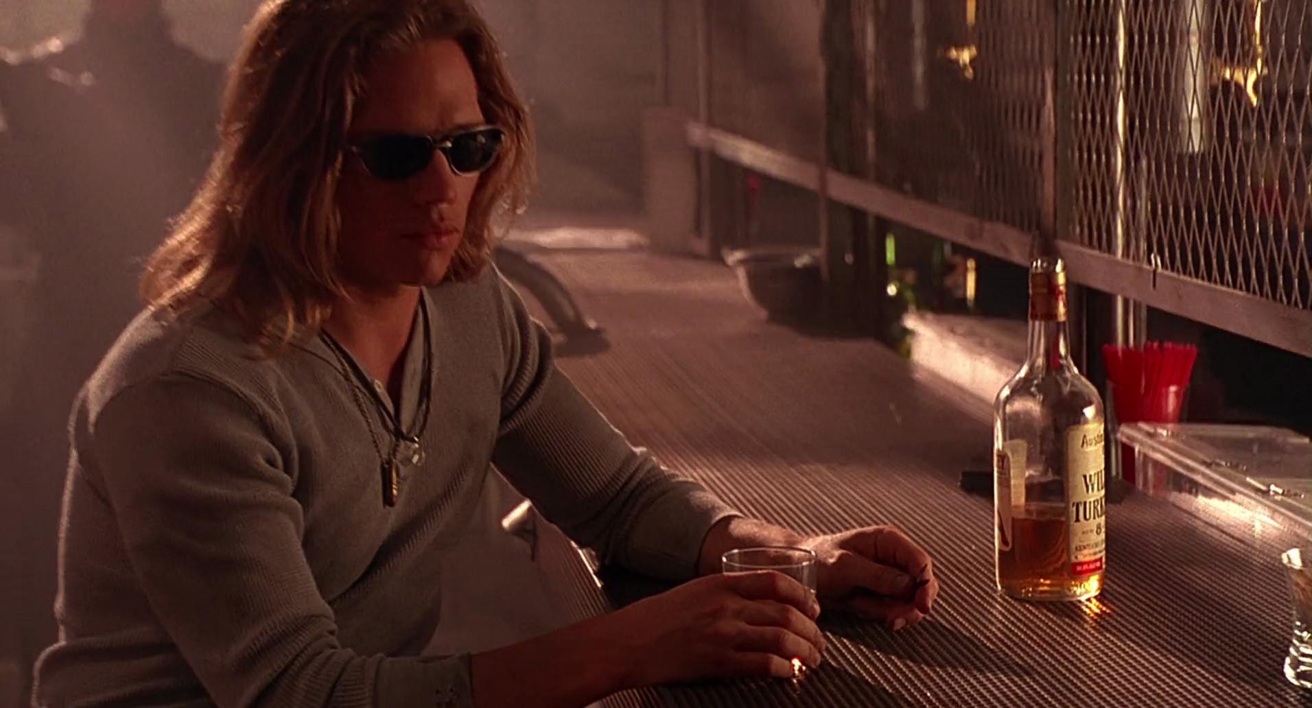 Barb Wire (1996) screencap 7323