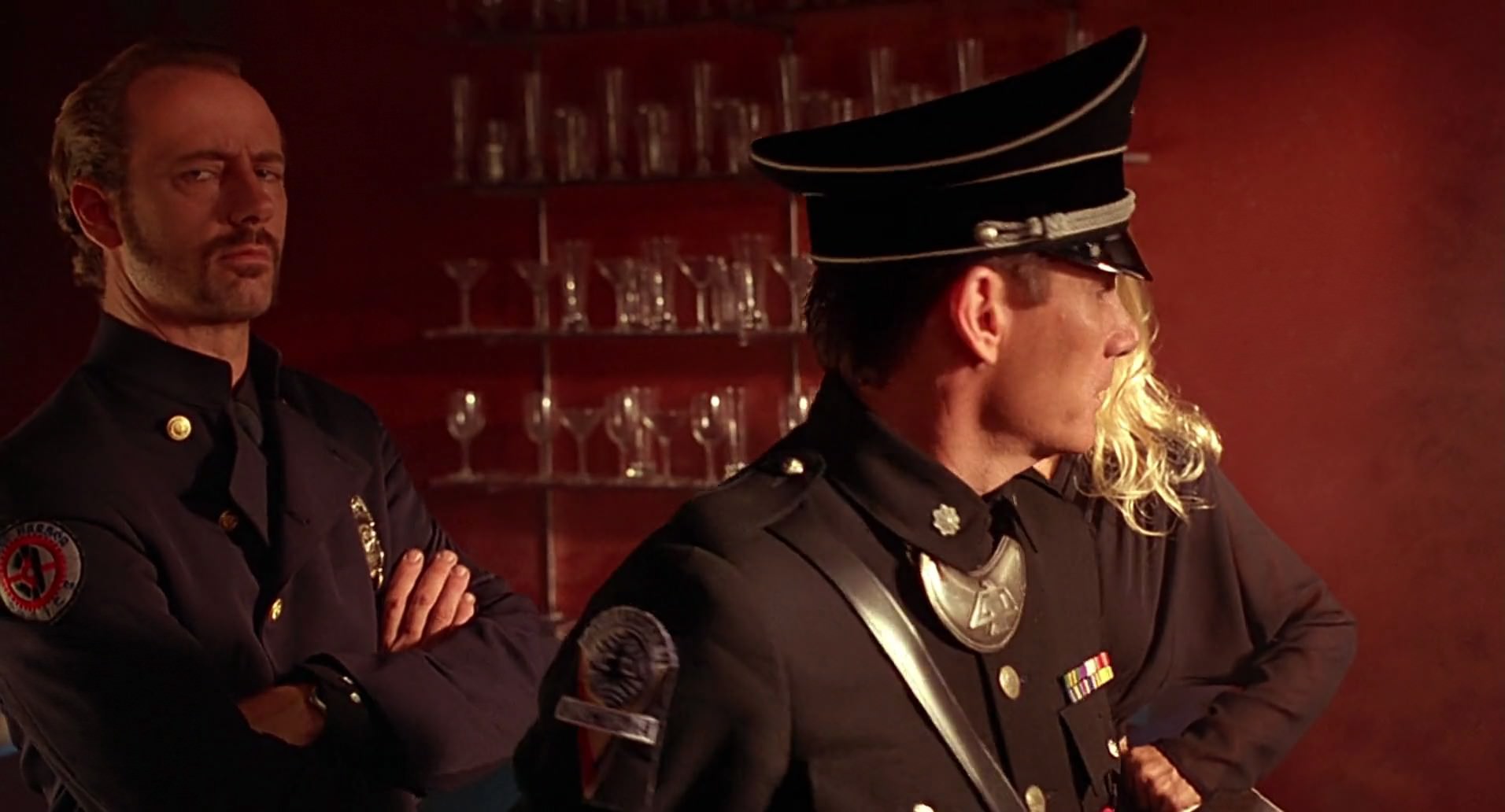 Barb Wire (1996) HD screenshot 7361