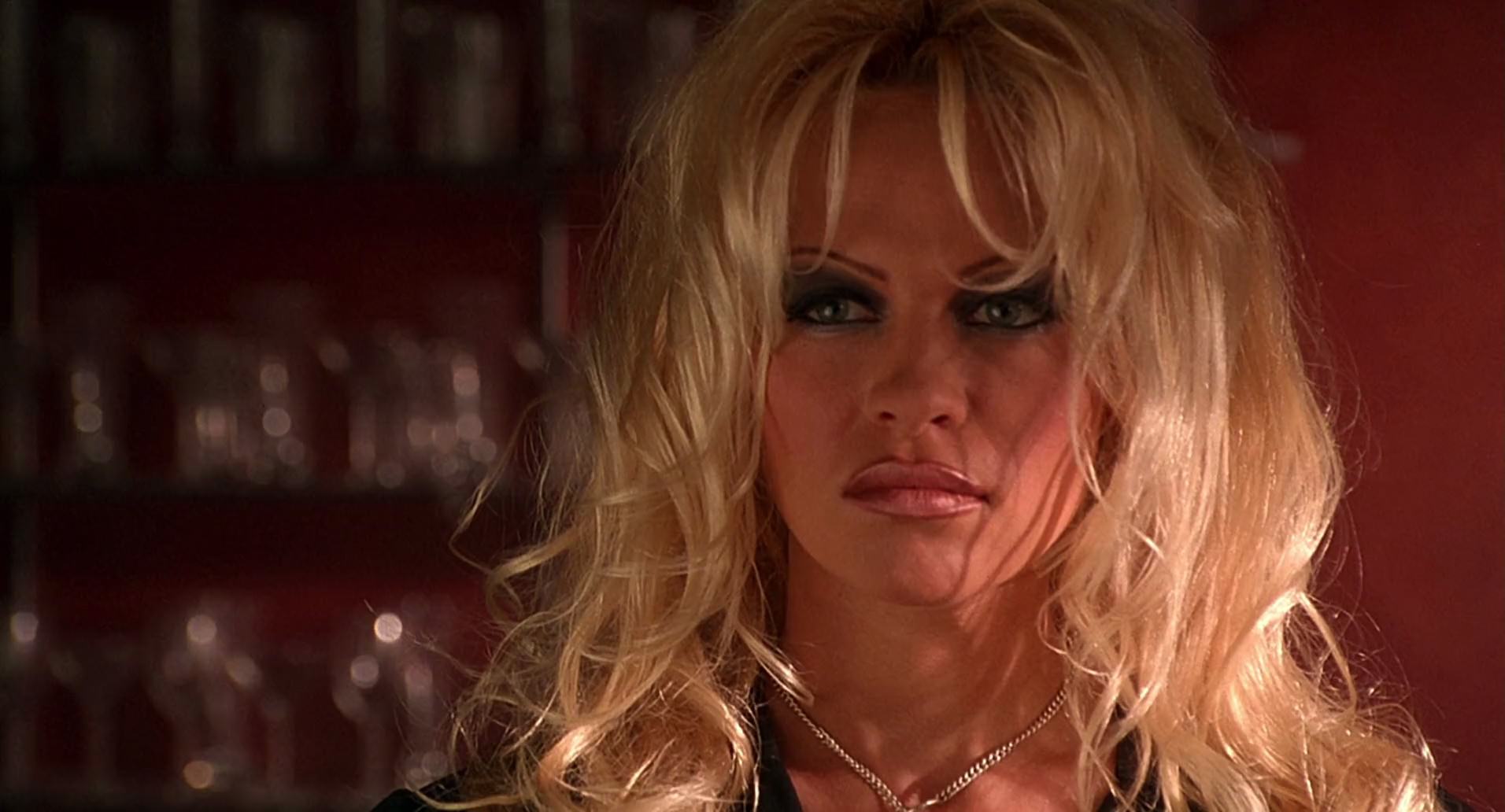Barb Wire (1996) screencap 7371