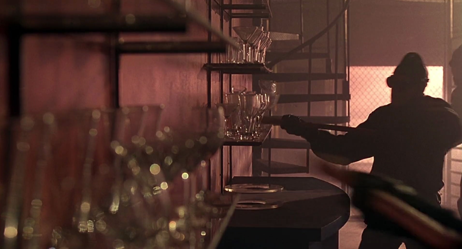 Barb Wire (1996) screencap 7410