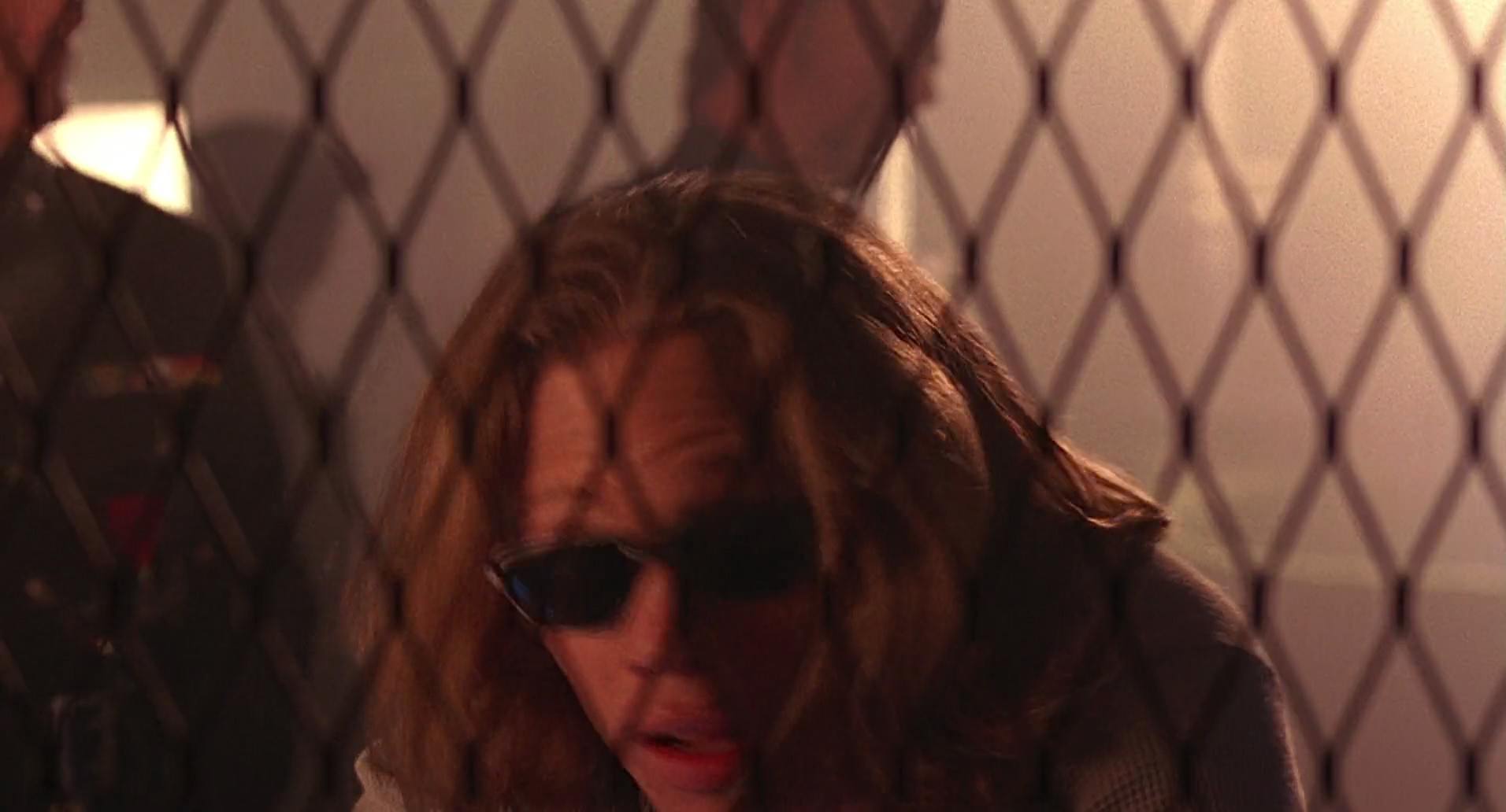 Barb Wire (1996) HD screenshot 7415