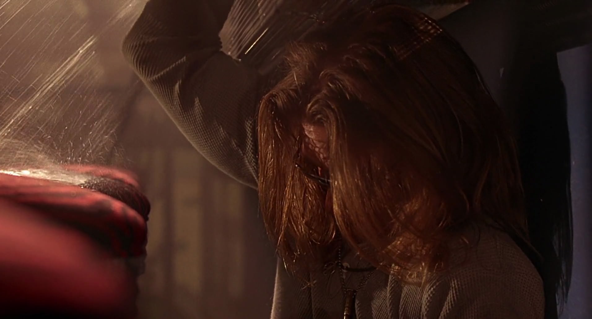 Barb Wire (1996) HD screenshot 7463