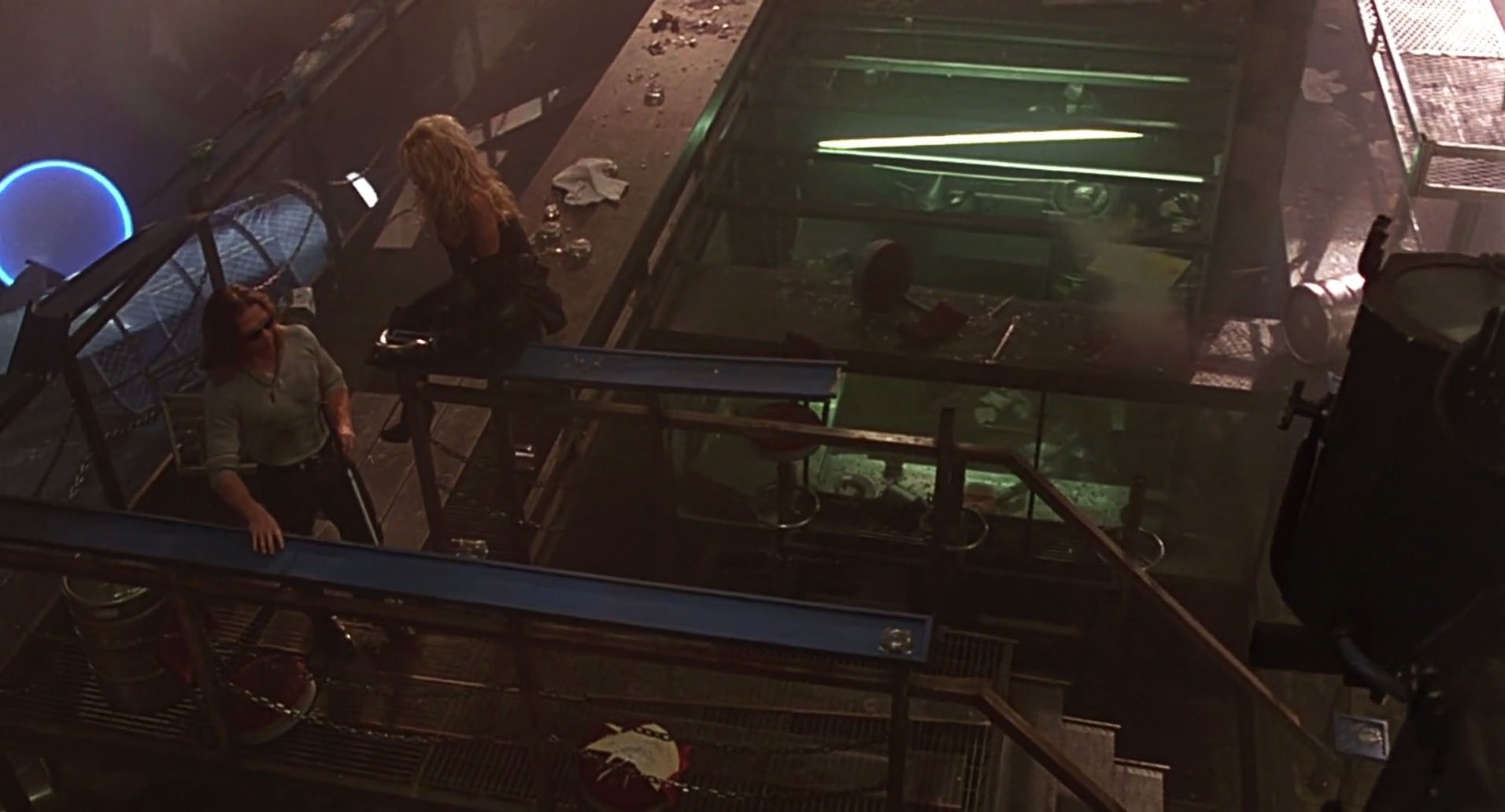 Barb Wire (1996) screencap 7560