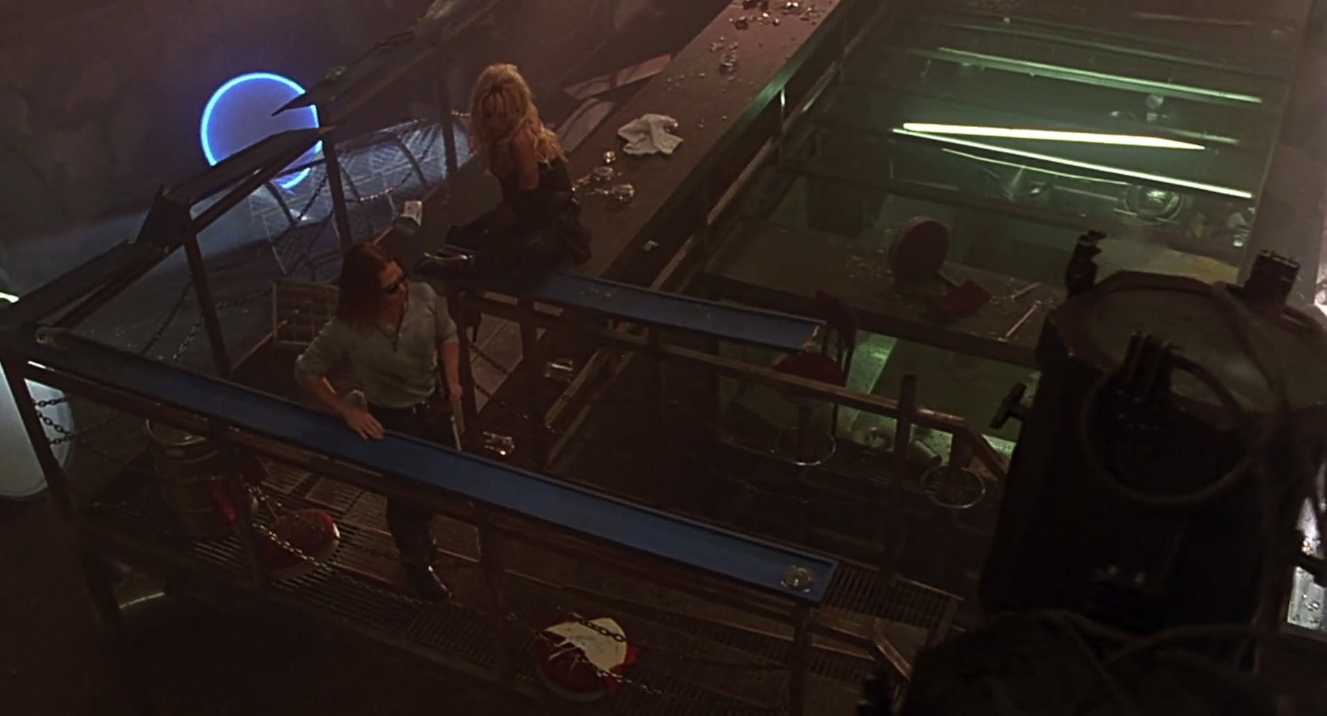 Barb Wire (1996) screencap 7563