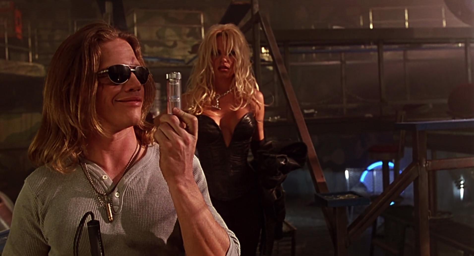 Barb Wire (1996) screencap 7599