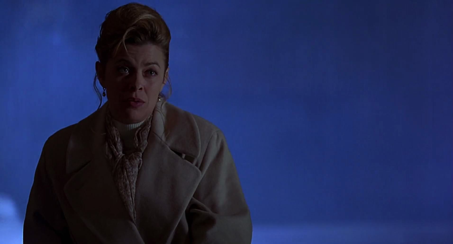 Barb Wire (1996) screencap 762