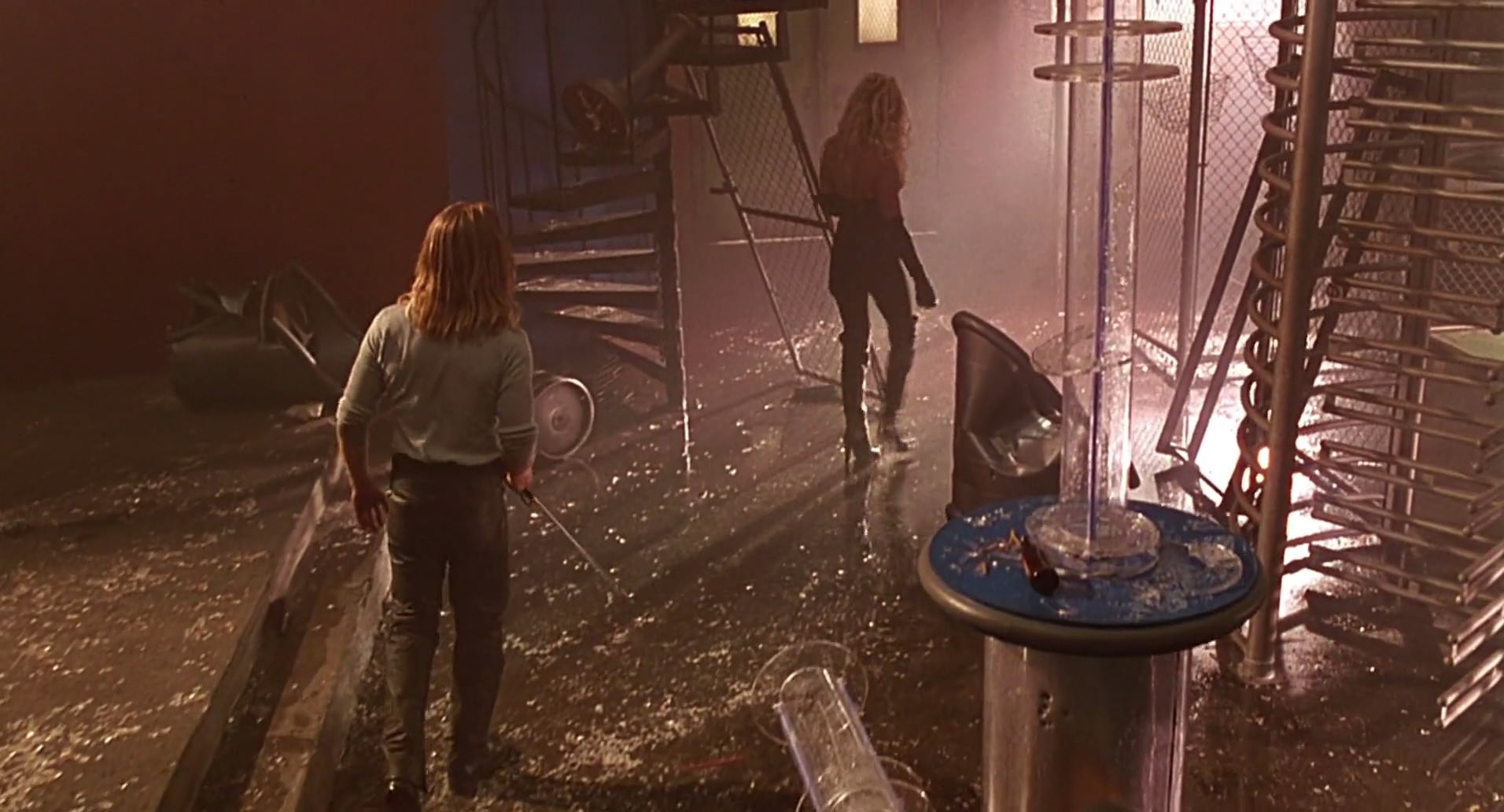 Barb Wire (1996) HD screenshot 7640