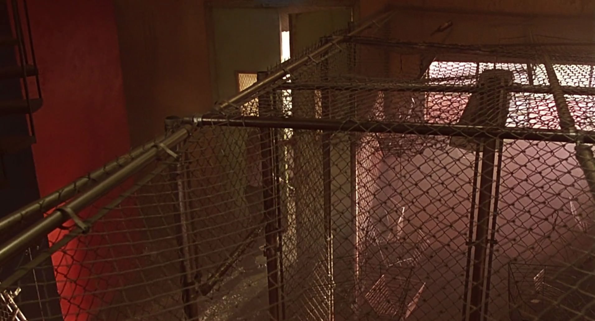 Barb Wire (1996) HD screenshot 7655