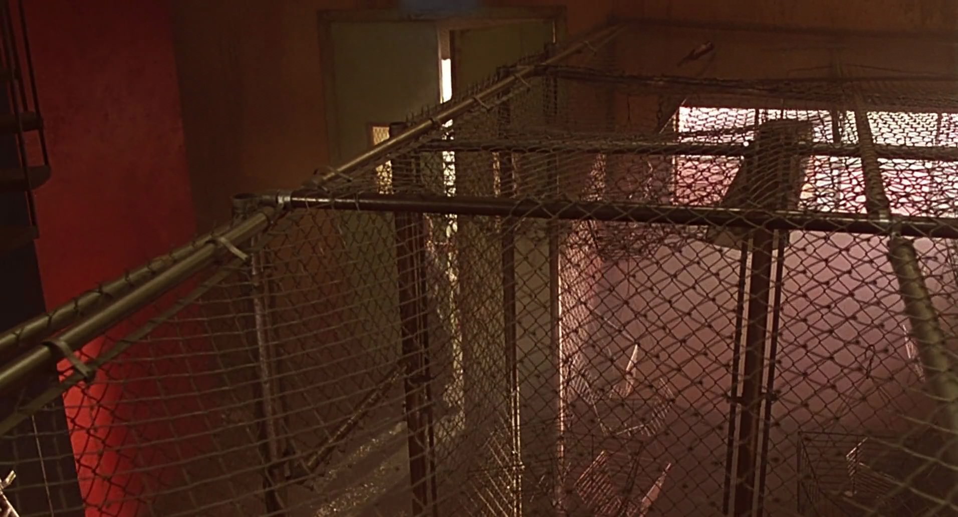 Barb Wire (1996) screencap 7656