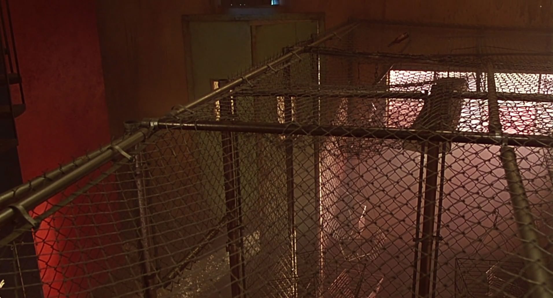Barb Wire (1996) HD screenshot 7661