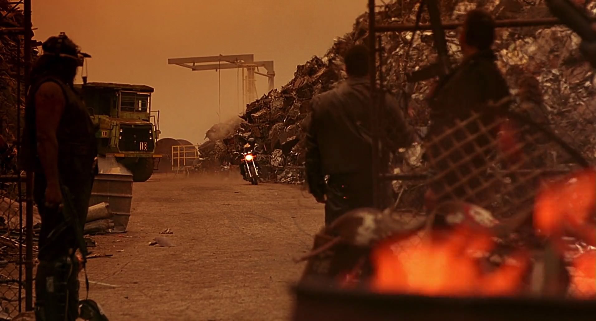 Barb Wire (1996) HD screenshot 7697