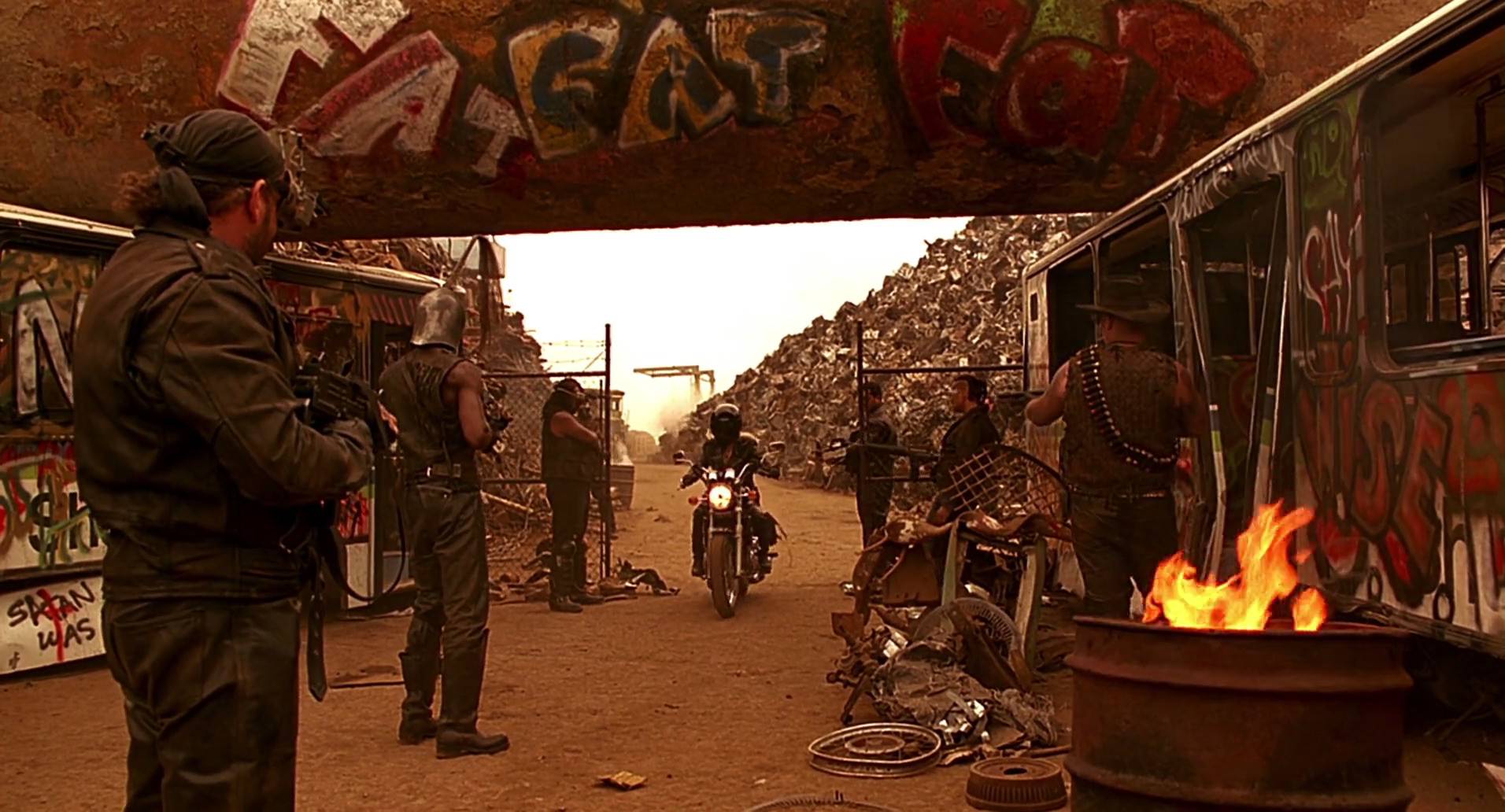 Barb Wire (1996) screencap 7710