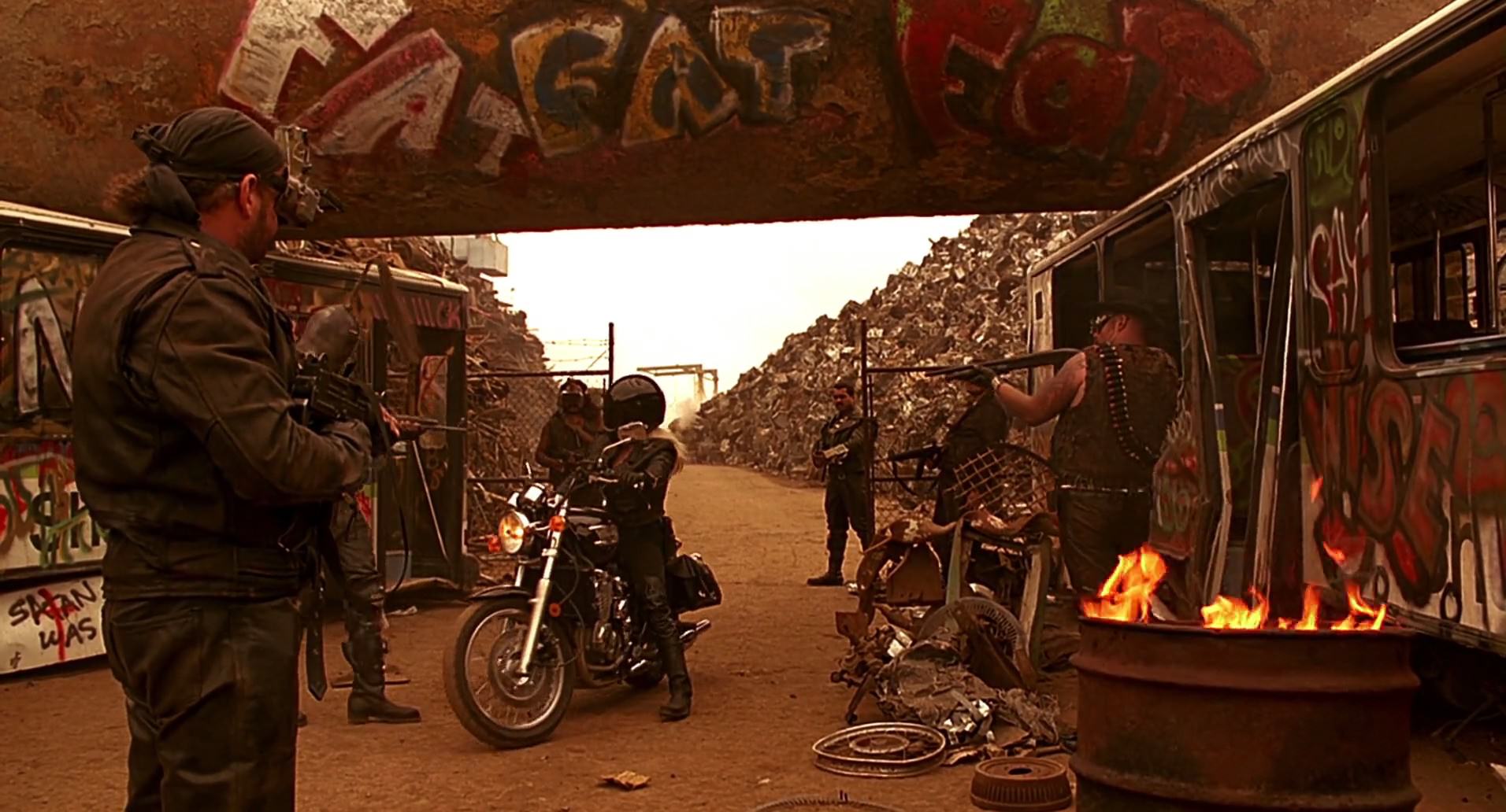 Barb Wire (1996) screencap 7716