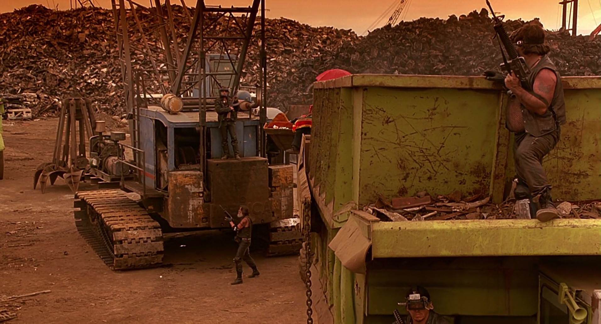 Barb Wire (1996) screencap 7734