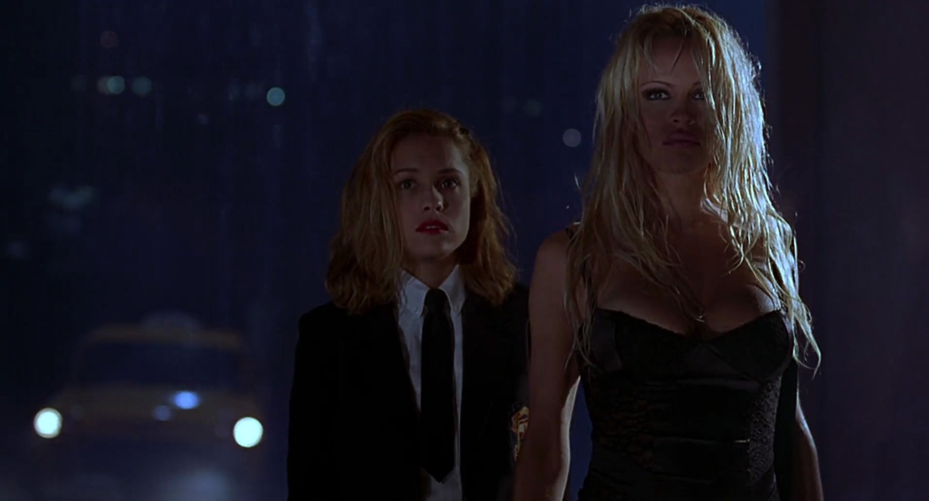 Barb Wire (1996) HD screenshot 779