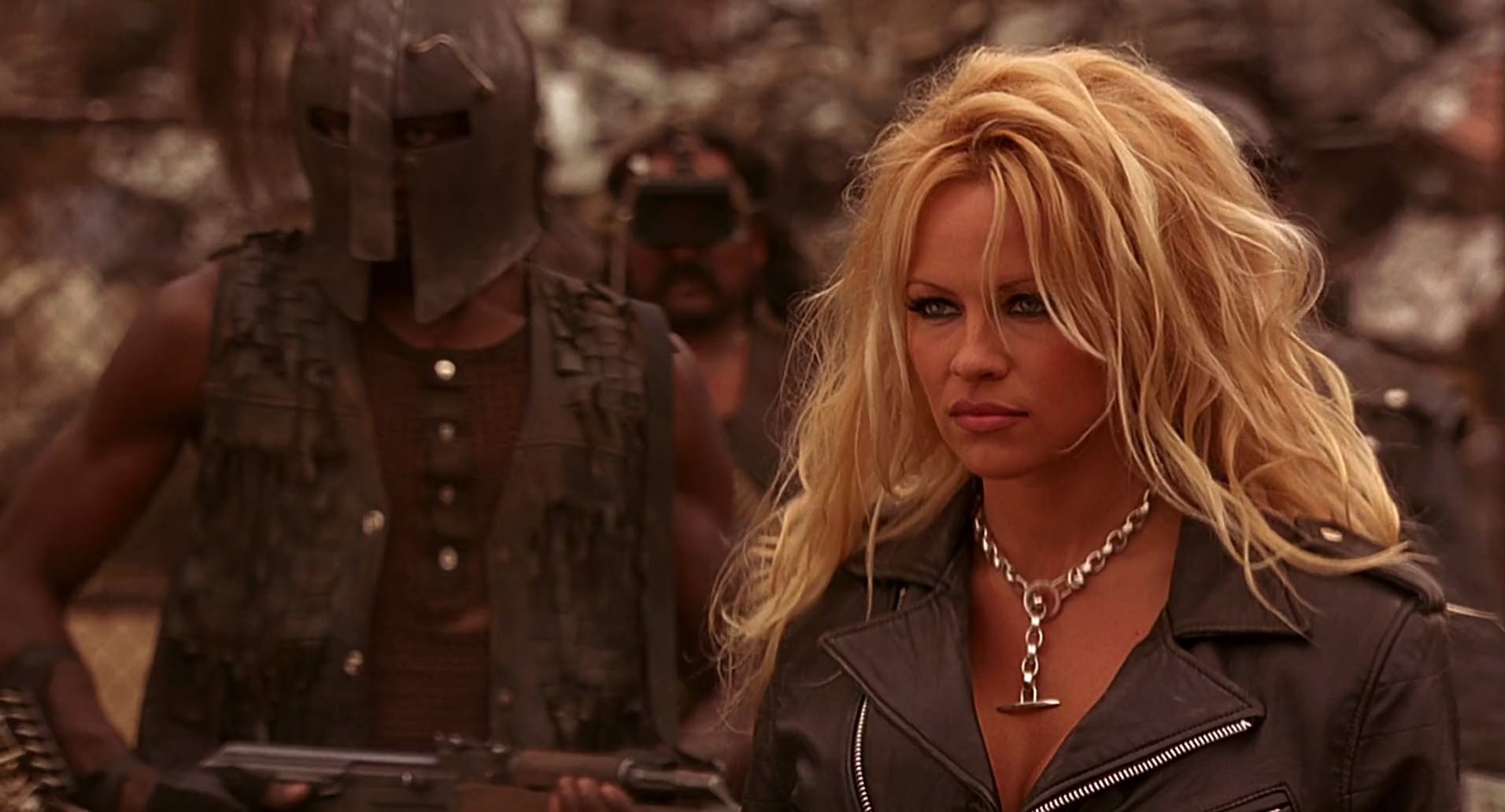 Barb Wire (1996) screencap 7851