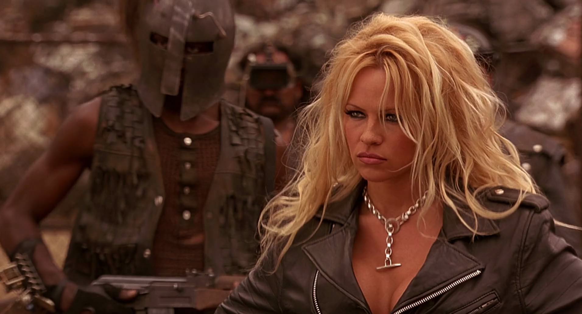 Barb Wire (1996) screencap 7866