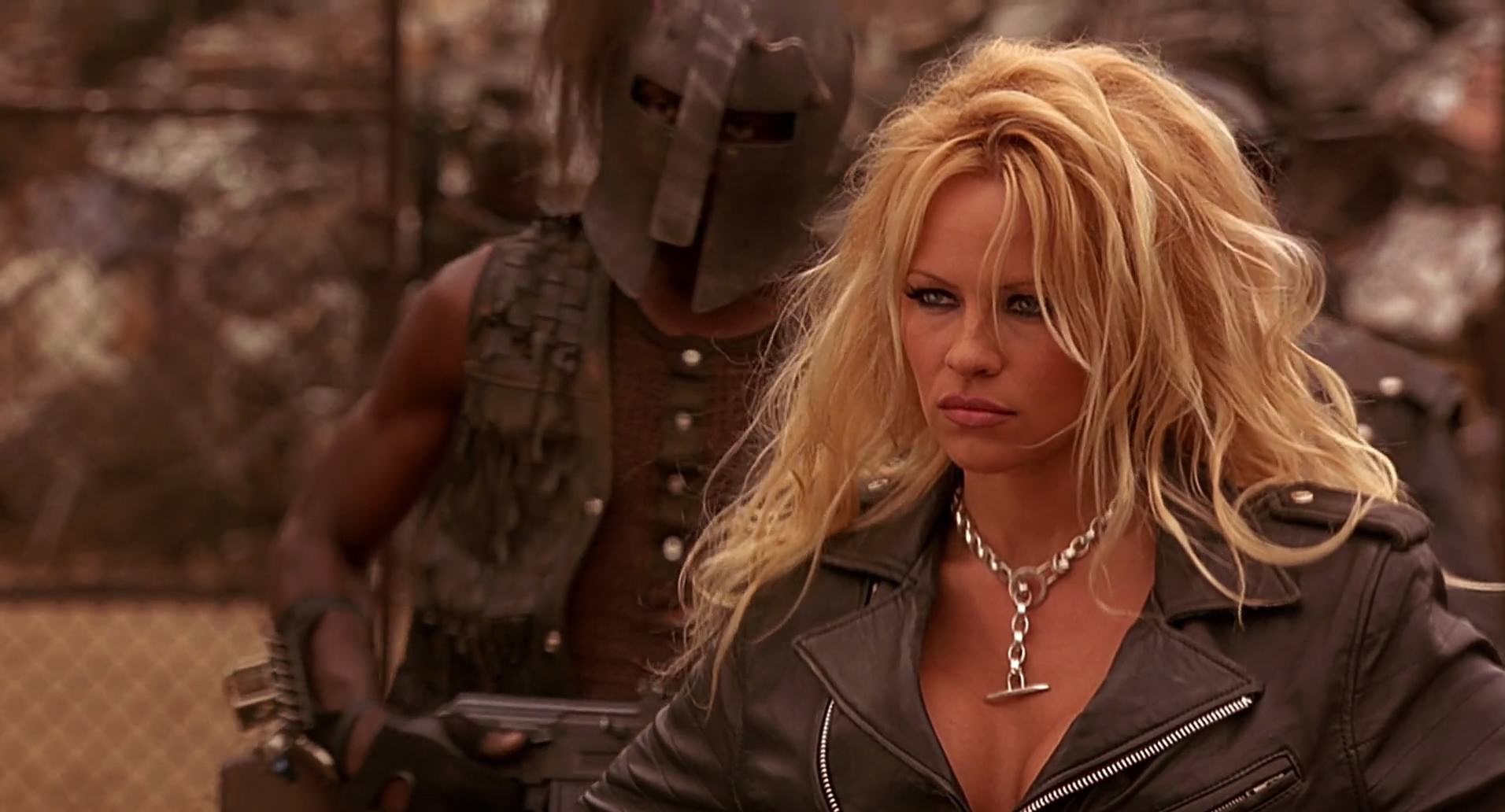 Barb Wire (1996) screencap 7869