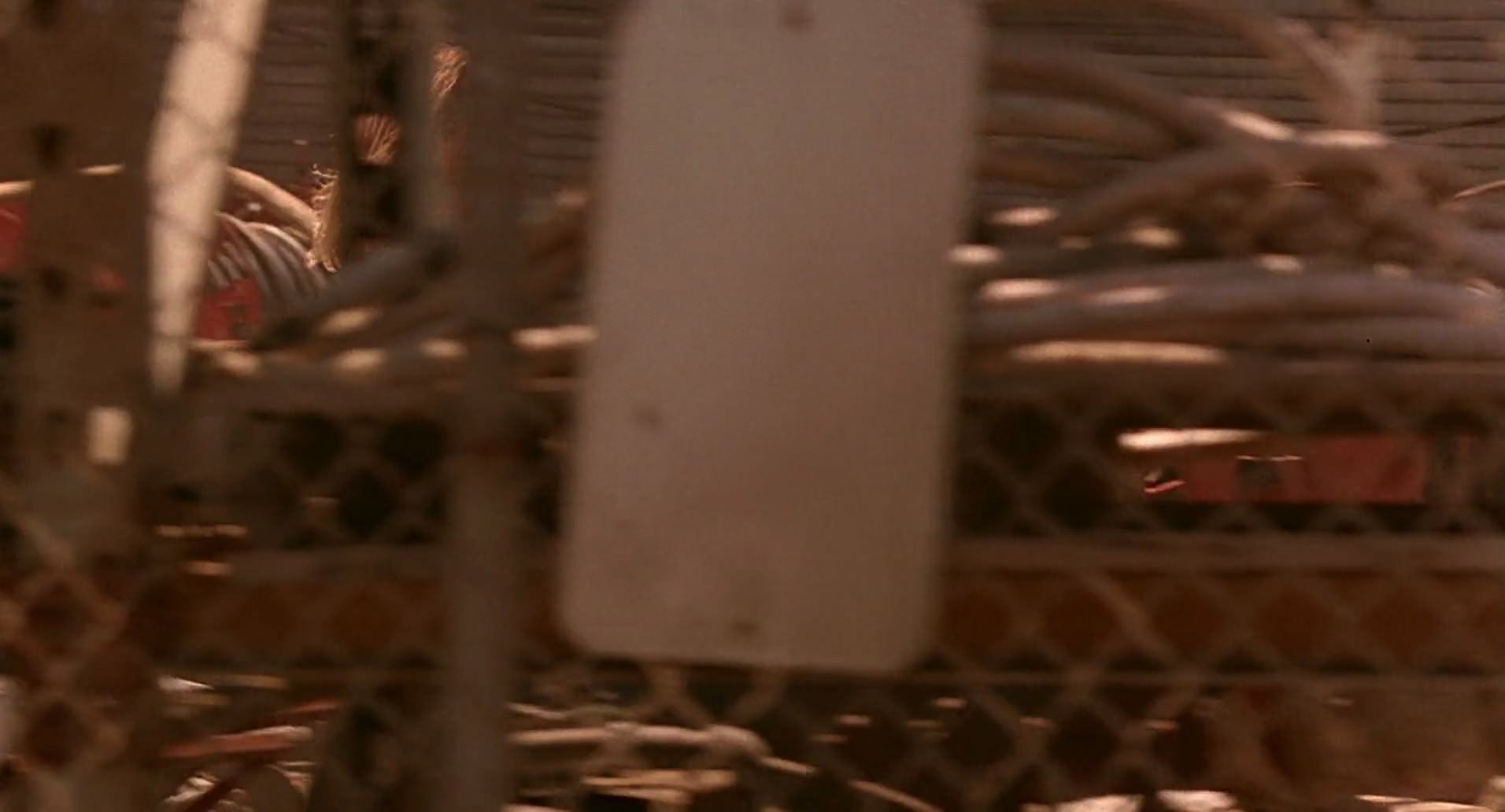 Barb Wire (1996) screencap 7923