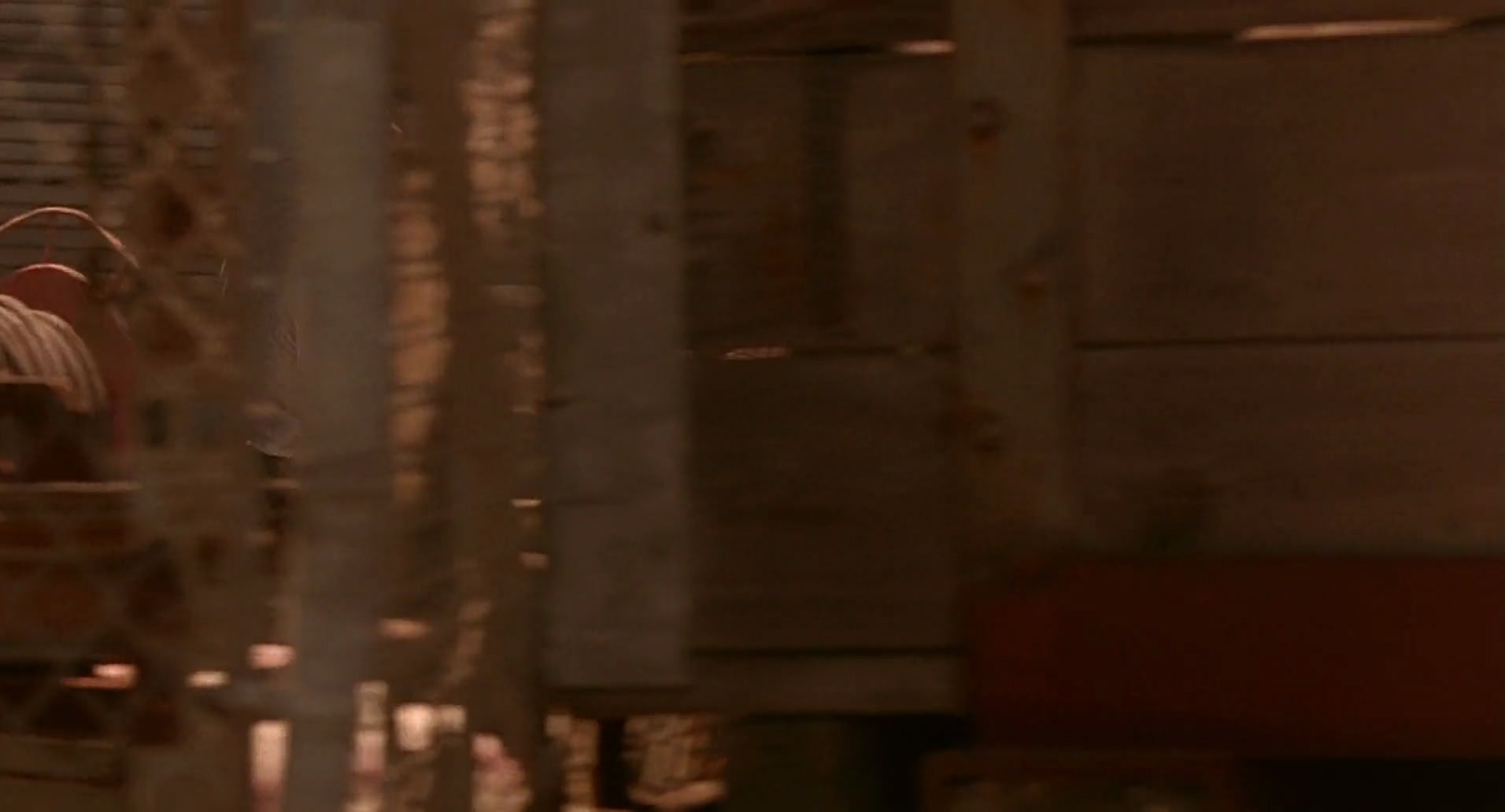 Barb Wire (1996) screencap 7929