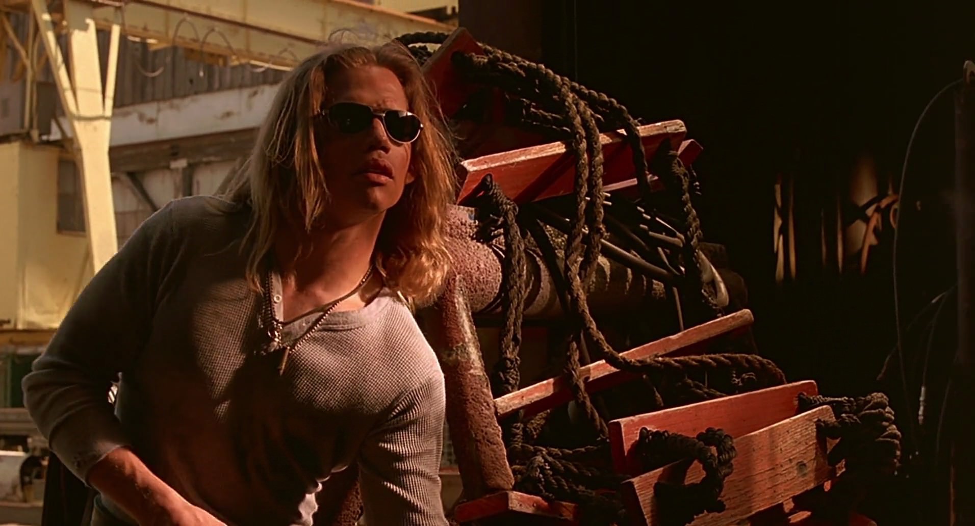 Barb Wire (1996) HD screenshot 7961
