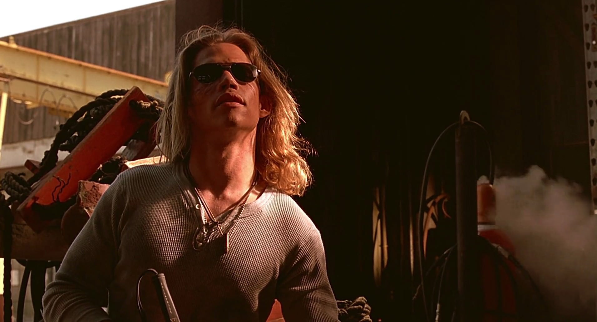Barb Wire (1996) HD screenshot 7982