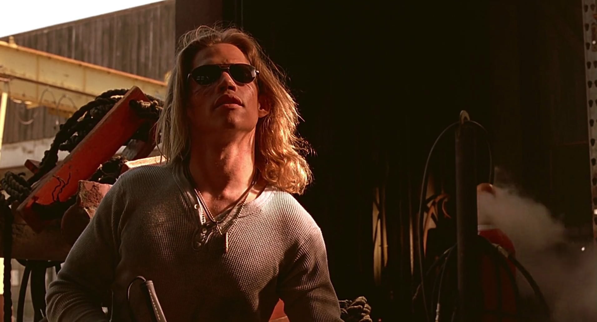 Barb Wire (1996) screencap 7983