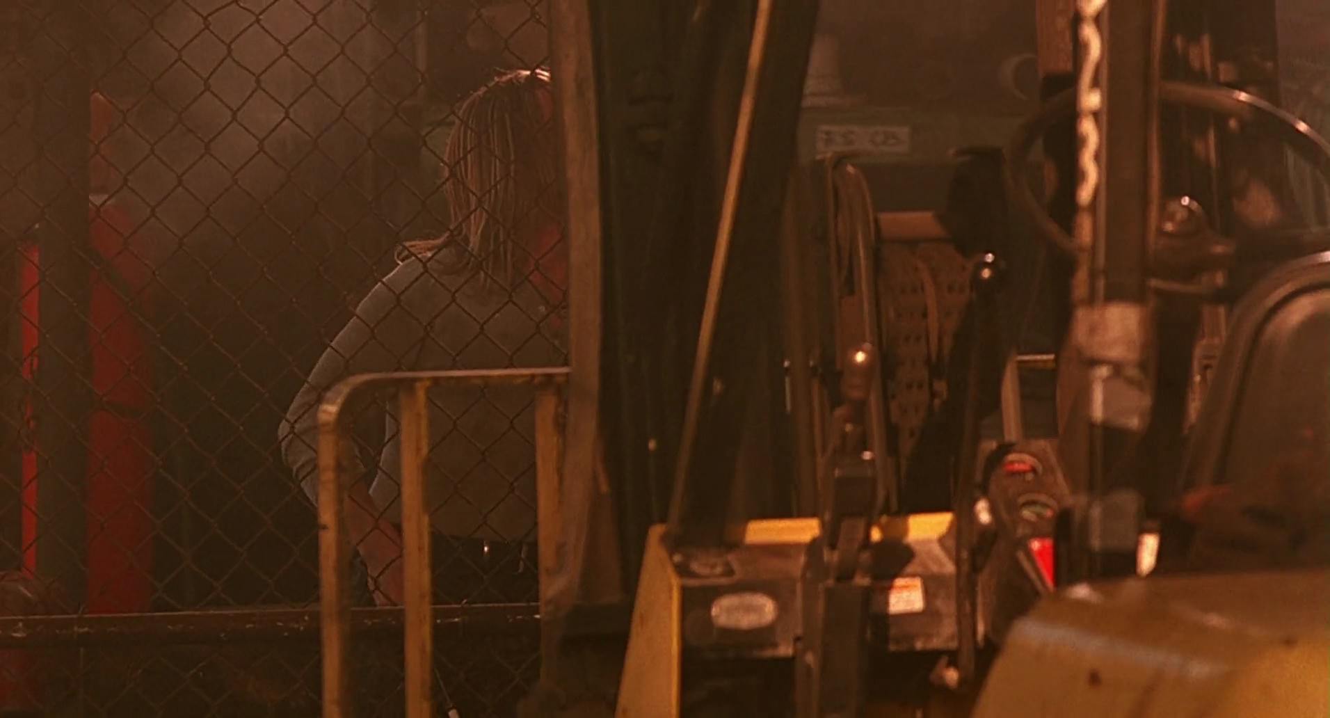 Barb Wire (1996) HD screenshot 7985