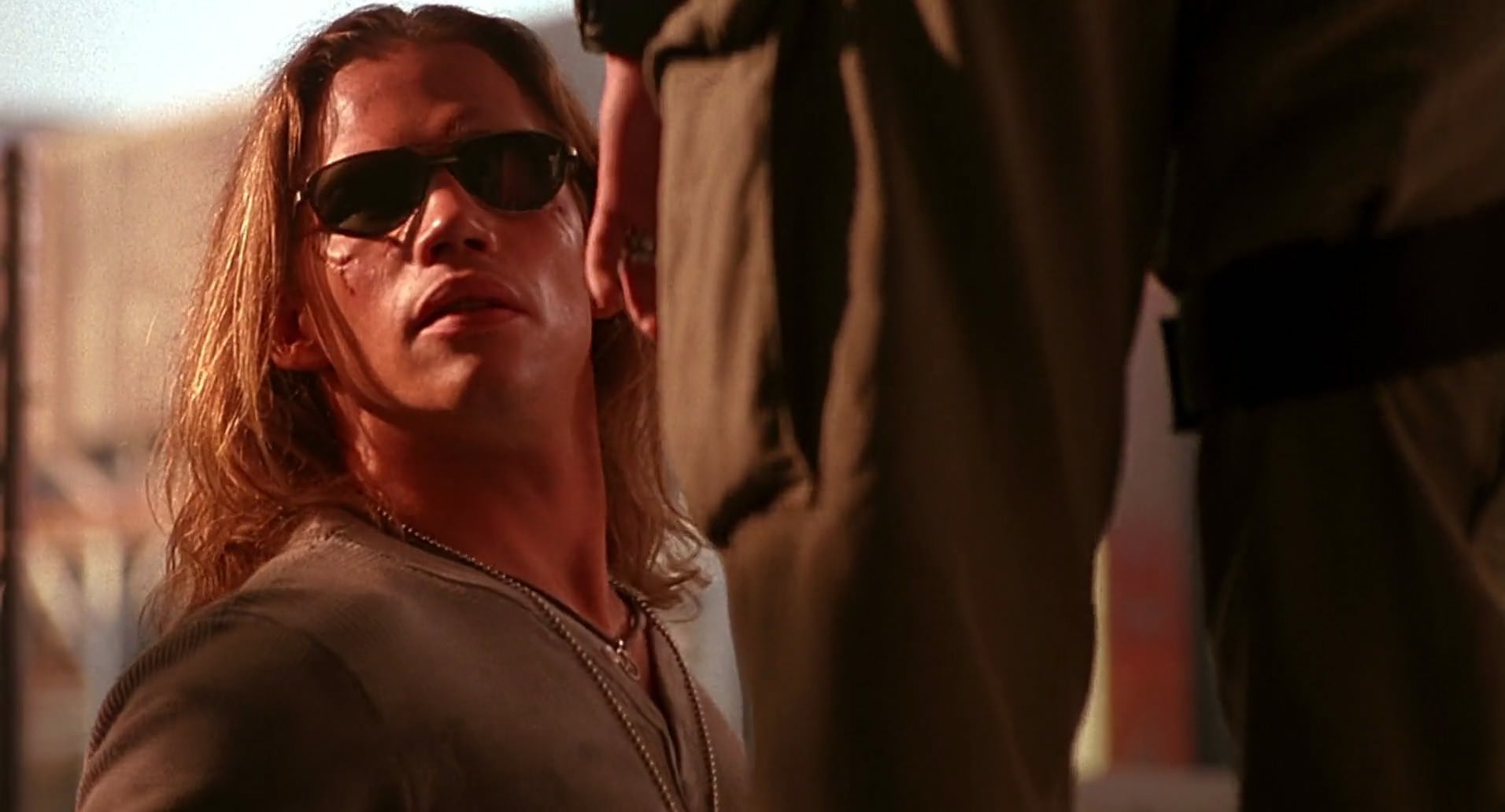 Barb Wire (1996) HD screenshot 8054