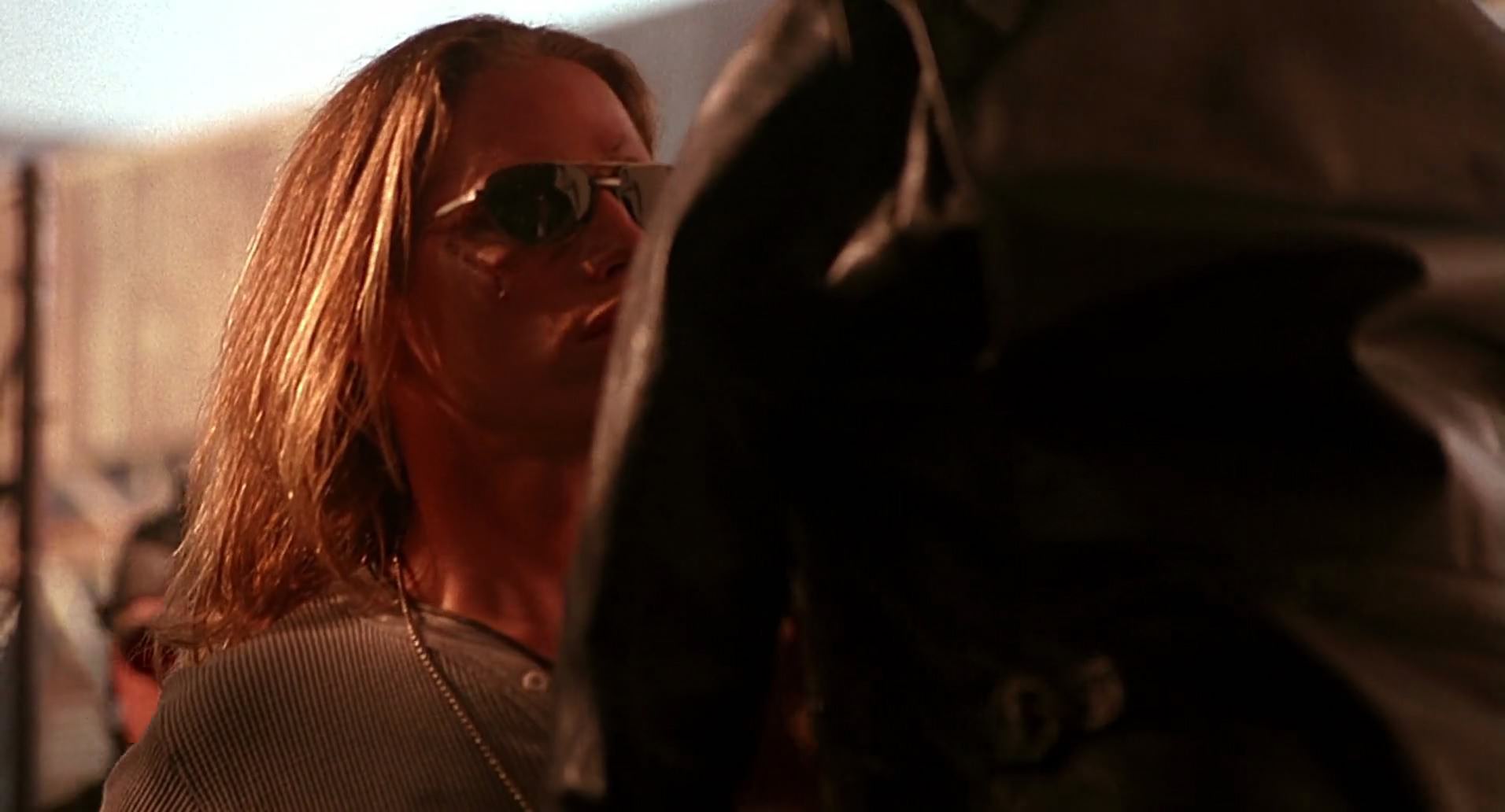 Barb Wire (1996) screencap 8061