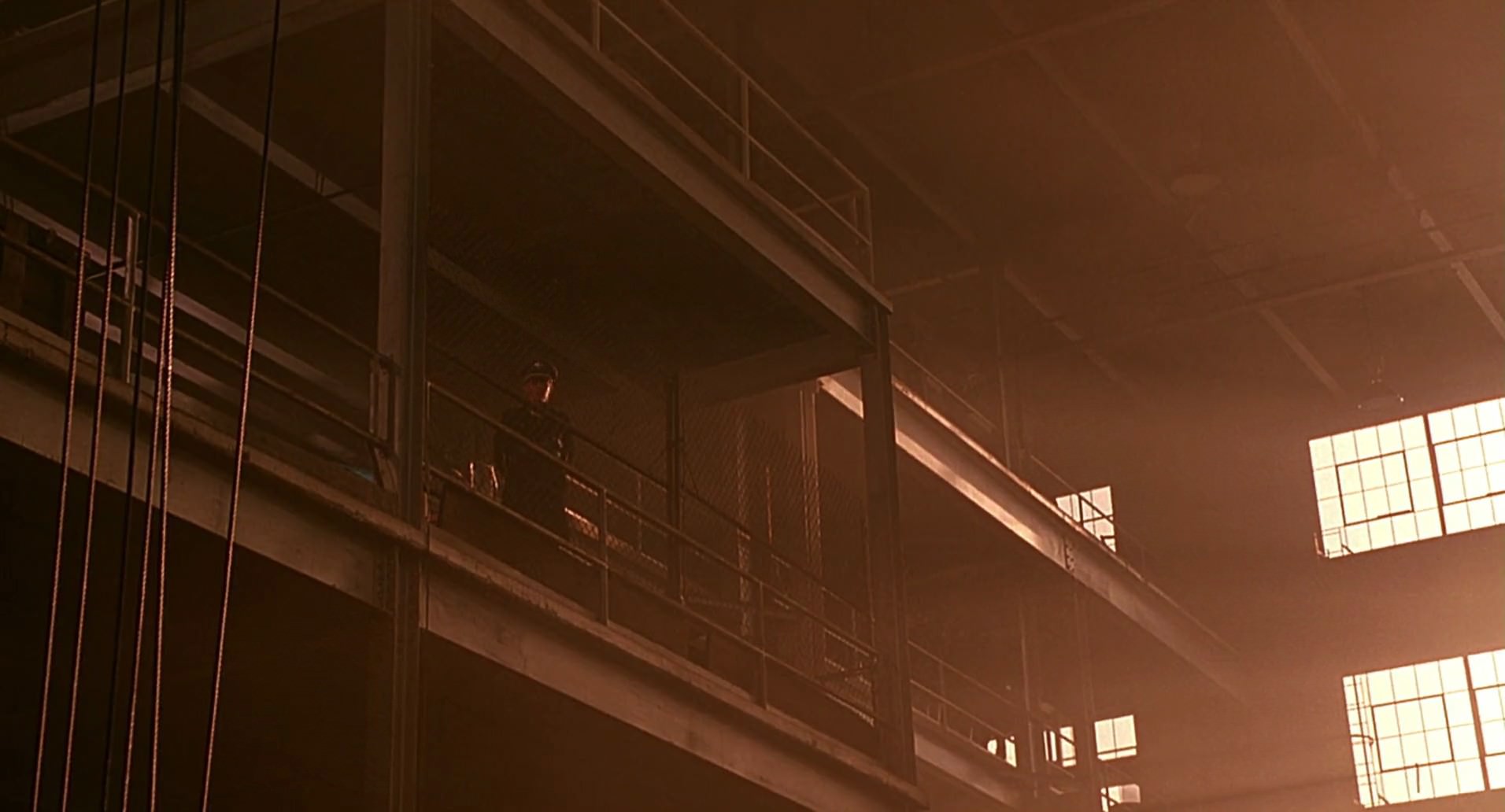 Barb Wire (1996) screencap 8070