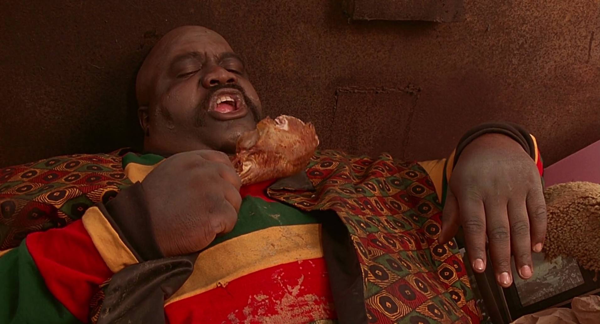 Barb Wire (1996) screencap 8172