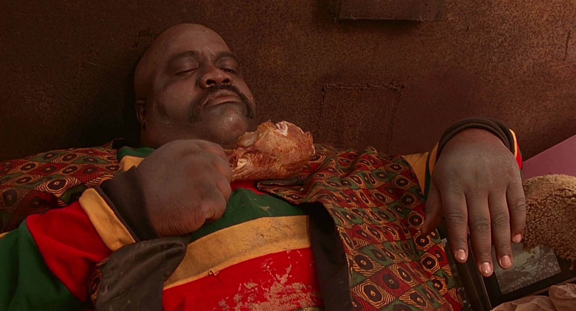 Barb Wire (1996) screencap 8193