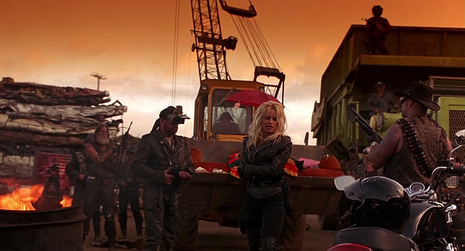 Barb Wire (1996) screencap 8196