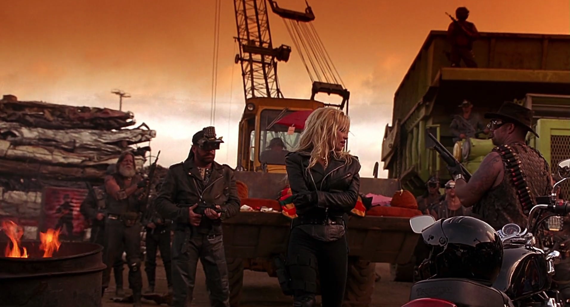 Barb Wire (1996) HD screenshot 8198